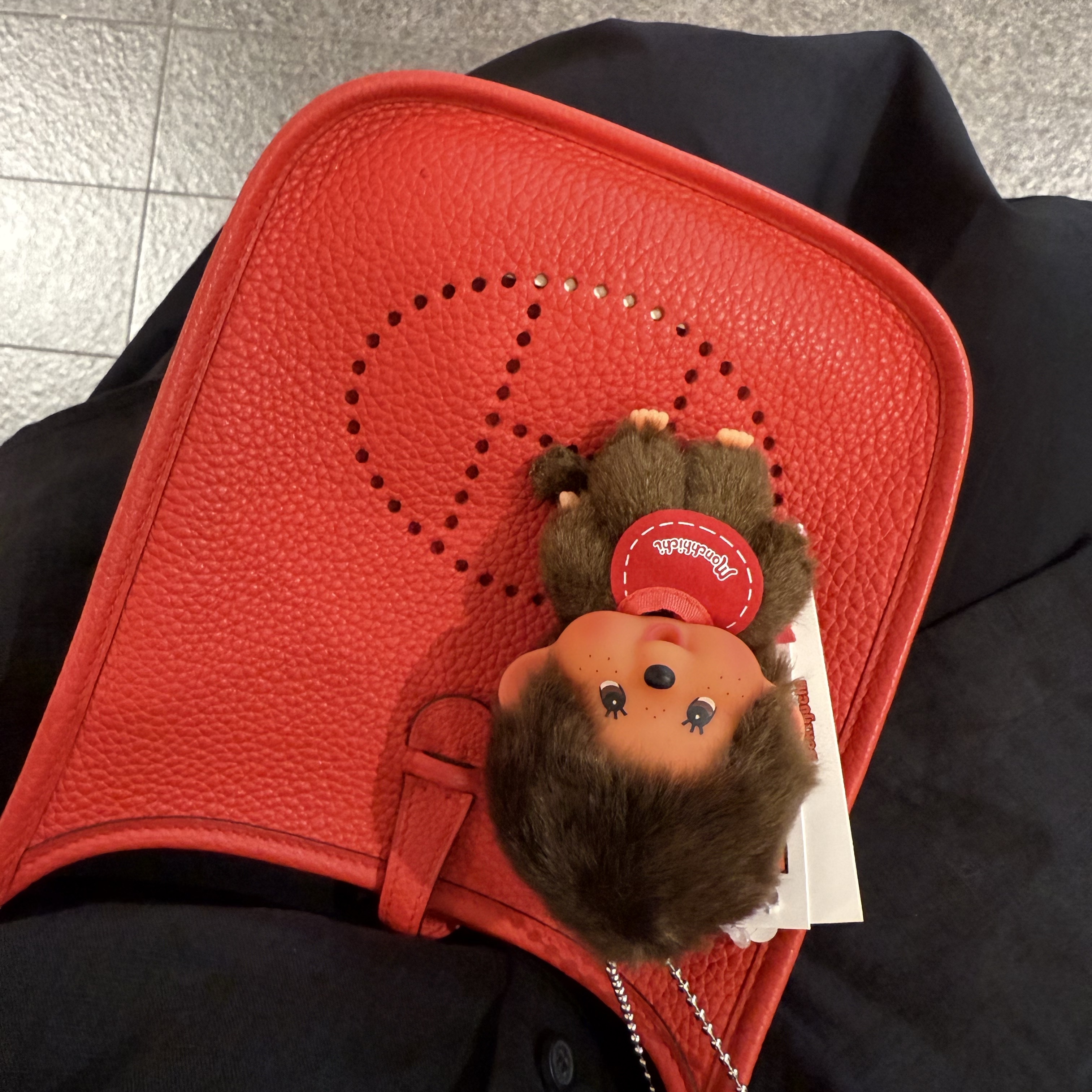 Monchhichi Bighead SS Boy Key Chain Brown, Hermes Evelyne 16 Amazone Bag Maurice & Palladium Rouge De Coeur Bleu Frida 착용 스타일