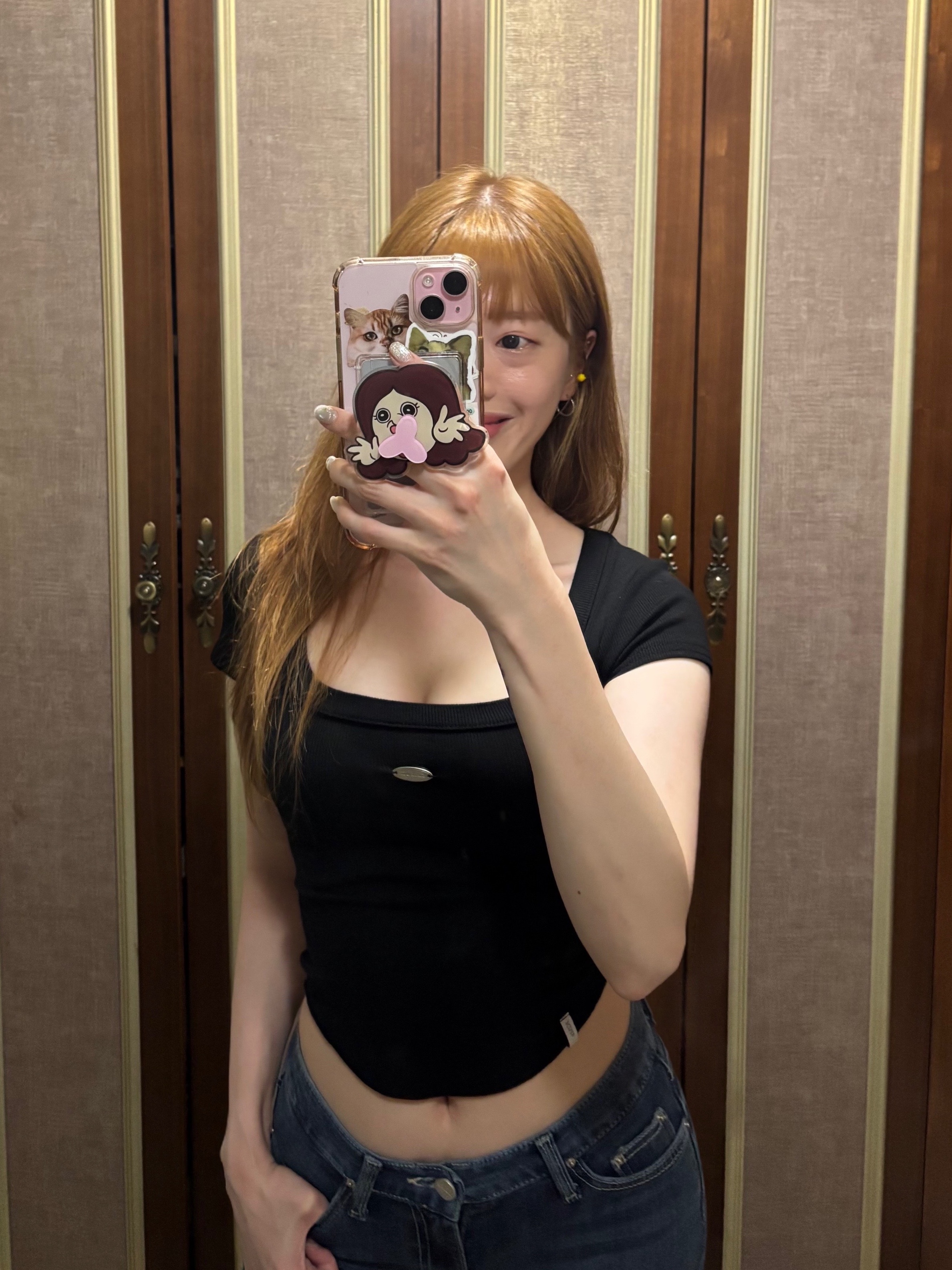 Oofos OOriginal Black 착용 스타일 - 4