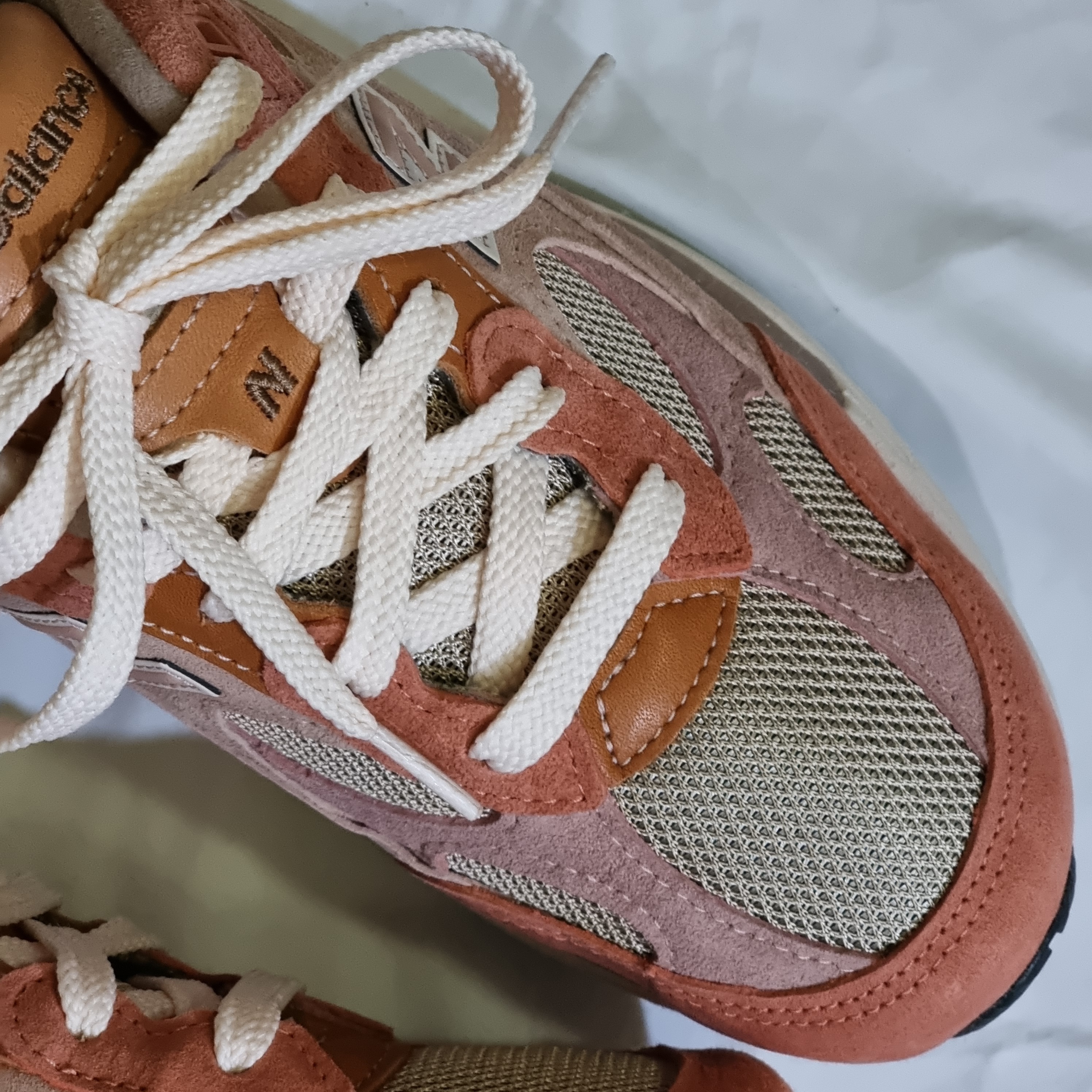 New Balance x Joe Freshgoods 992 Made in USA Aged Well 착용 스타일 - 3