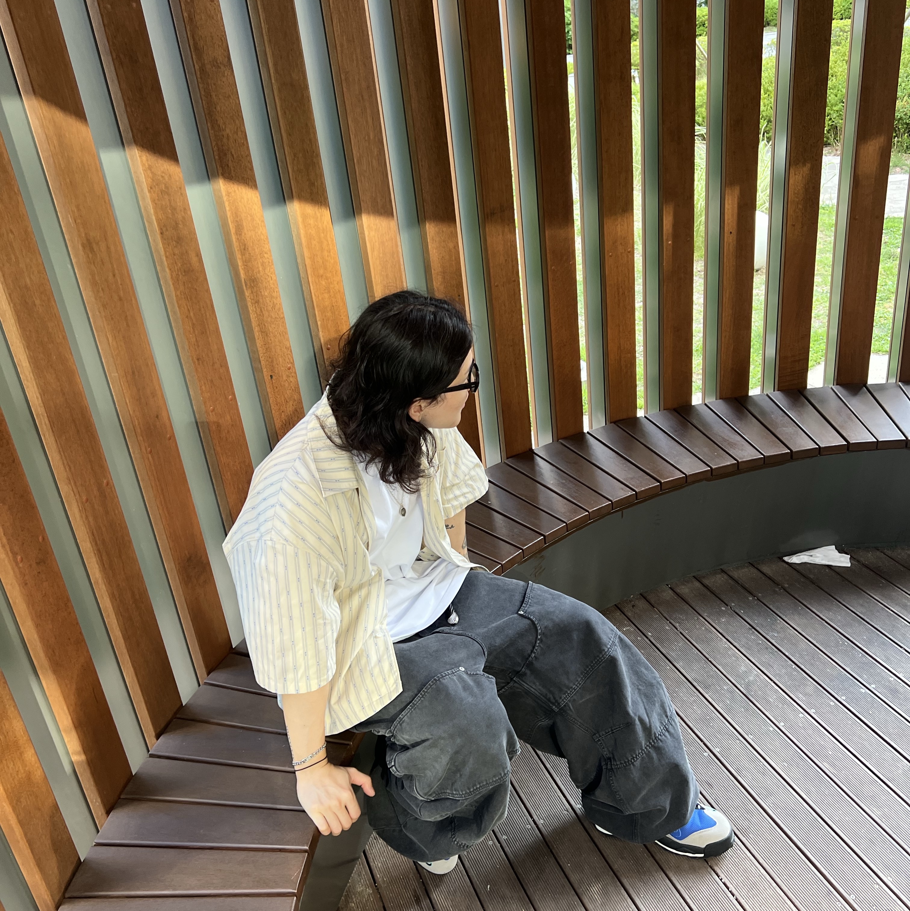 Nonnod Vacation Shirt Yellow Stipe, Nonnod Double knee cover pants Vintage black 착용 스타일 - 1