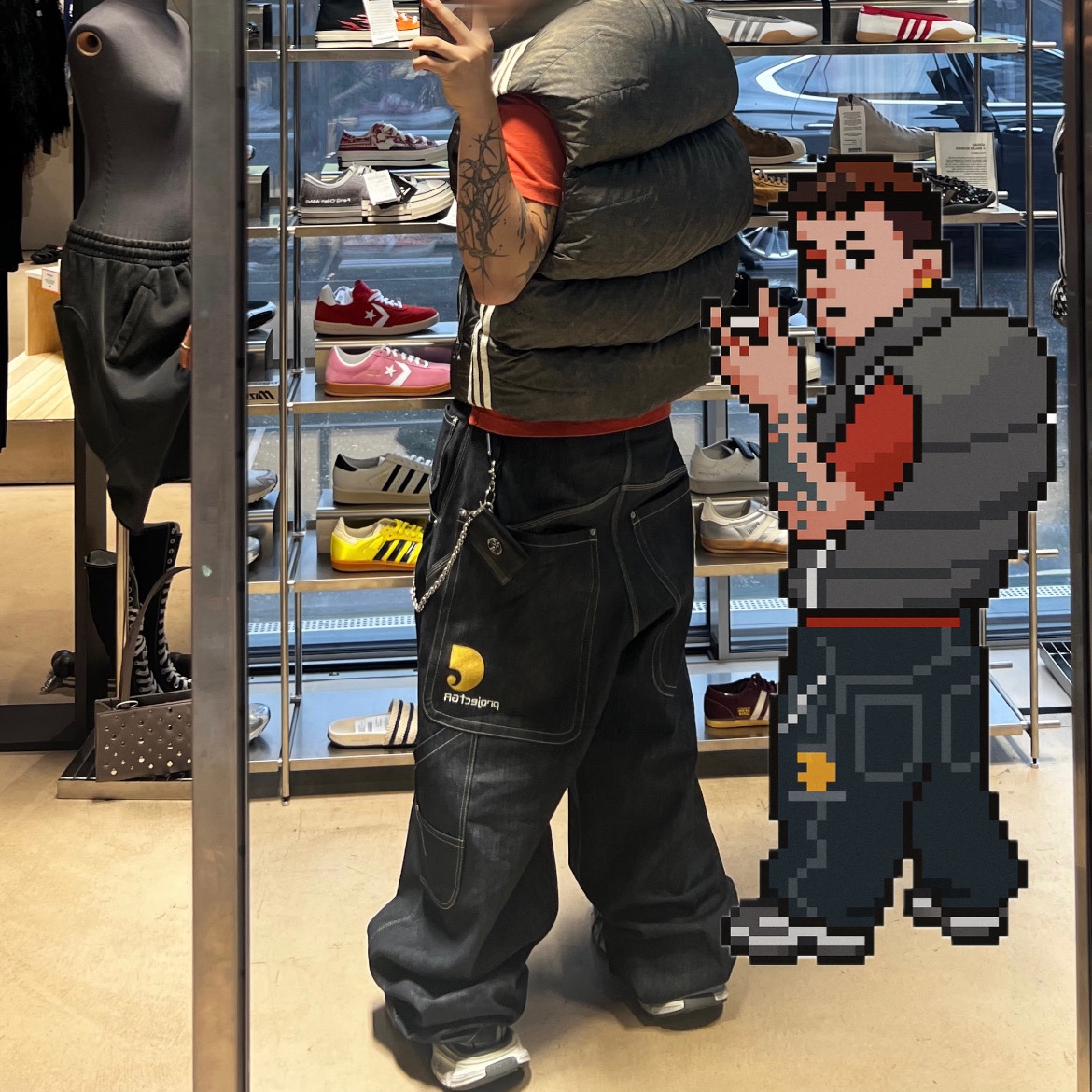 Project G/R Retro Baggy Denim Pants Dark Navy, Balenciaga 3XL Sneakers Grey White Red 착용 스타일