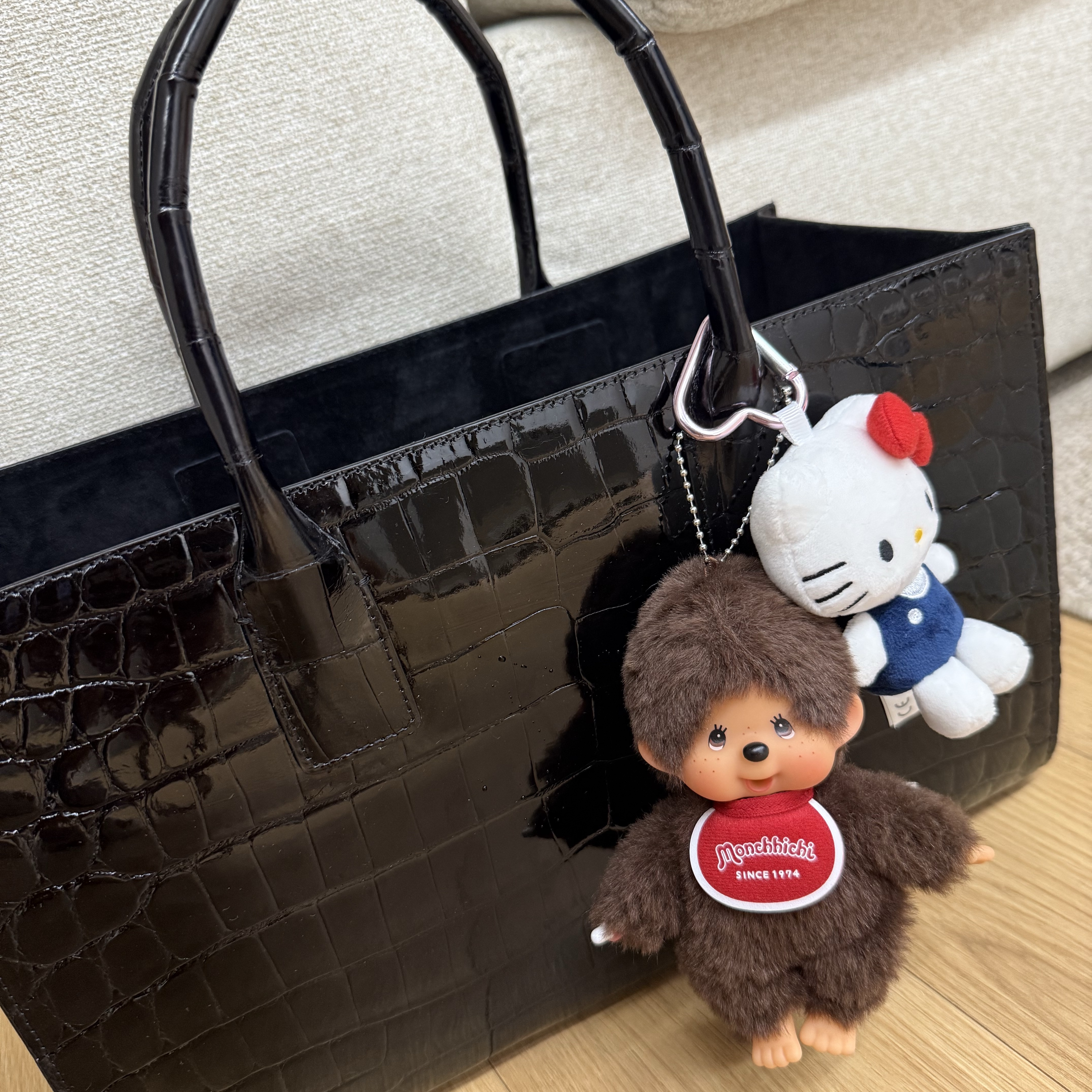 Sanrio Hello Kitty Mini Mascot Holder 착용 스타일
