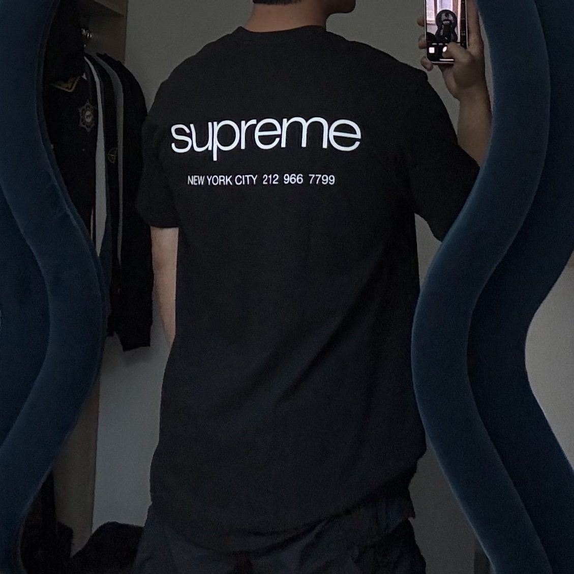 Supreme NYC T-Shirt Black - 23FW, Human Made 5 Panel Nylon Cap Black 착용 스타일 - 2