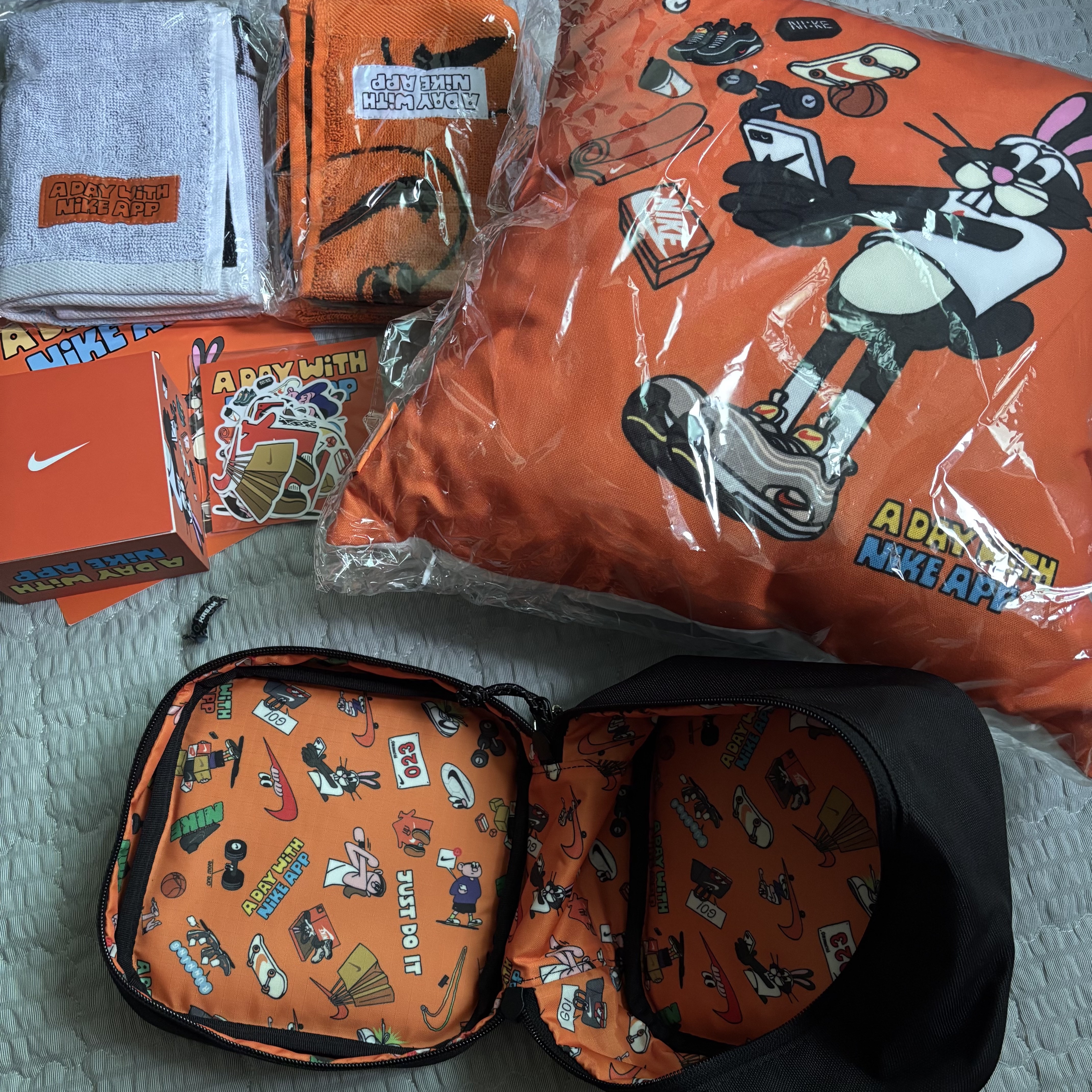 Nike A Day With Nike App Challenge Gift Box (1000 Limited) 착용 스타일