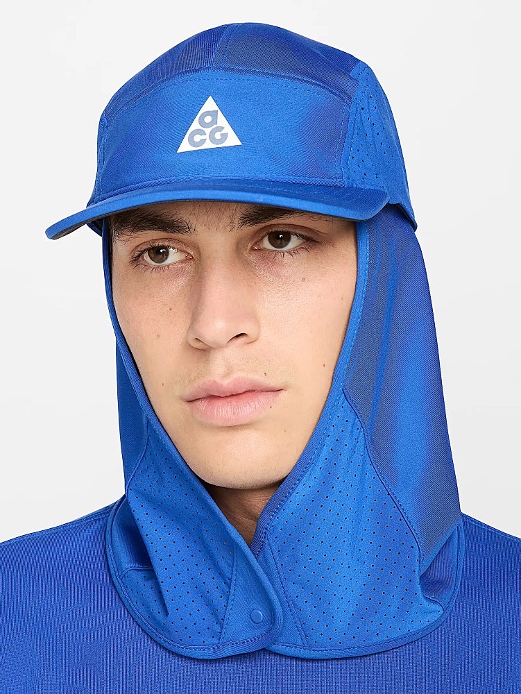 Nike ACG Fly Cap Game Royal 착용 스타일 - 2