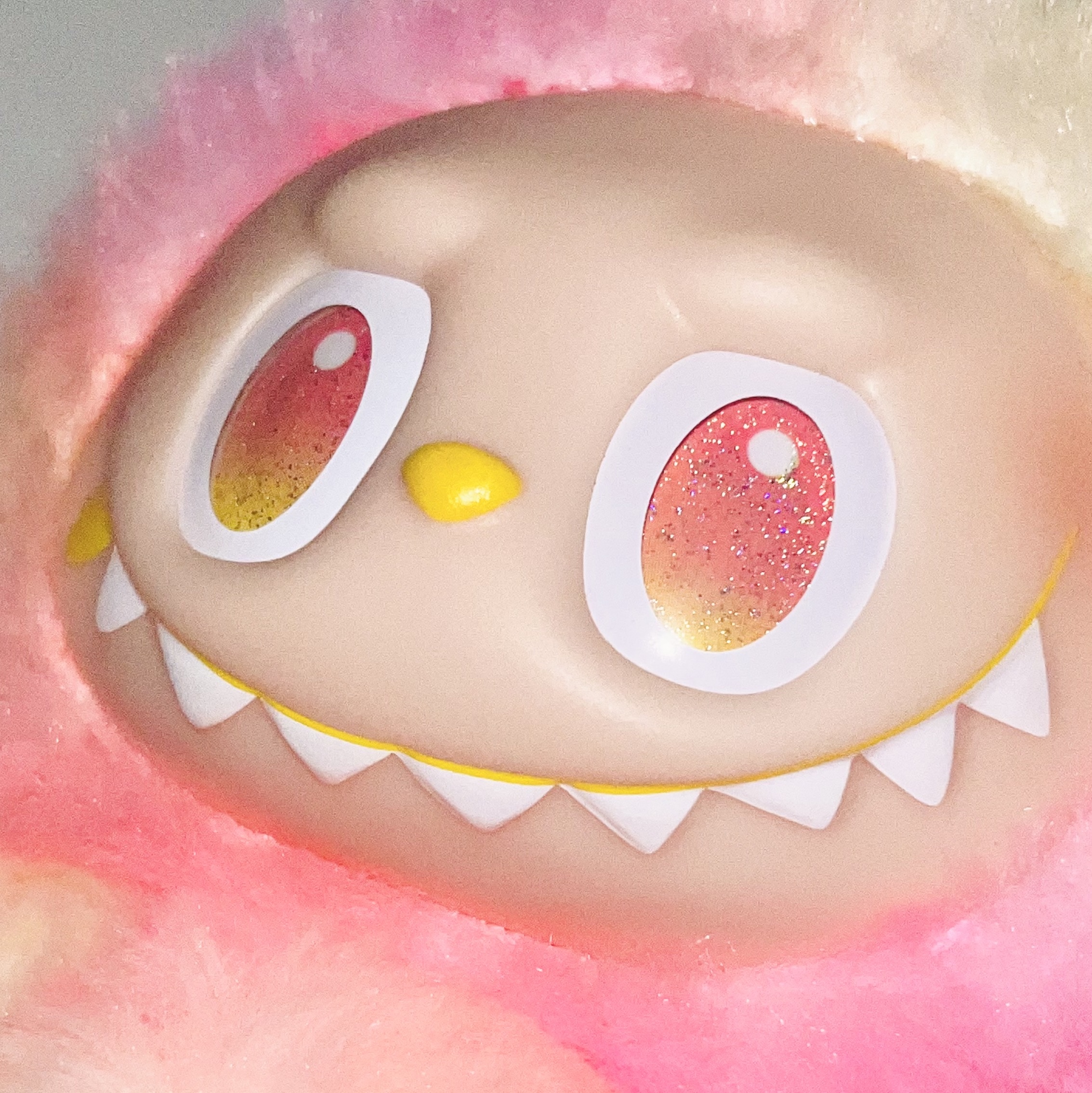 Pop Mart Labubu The Monsters Highlight Series Hope Keyring (Opened Case), Pop Mart Labubu The Monsters Highlight Series Loyalty Keyring (Opened Case) 착용 스타일 - 2