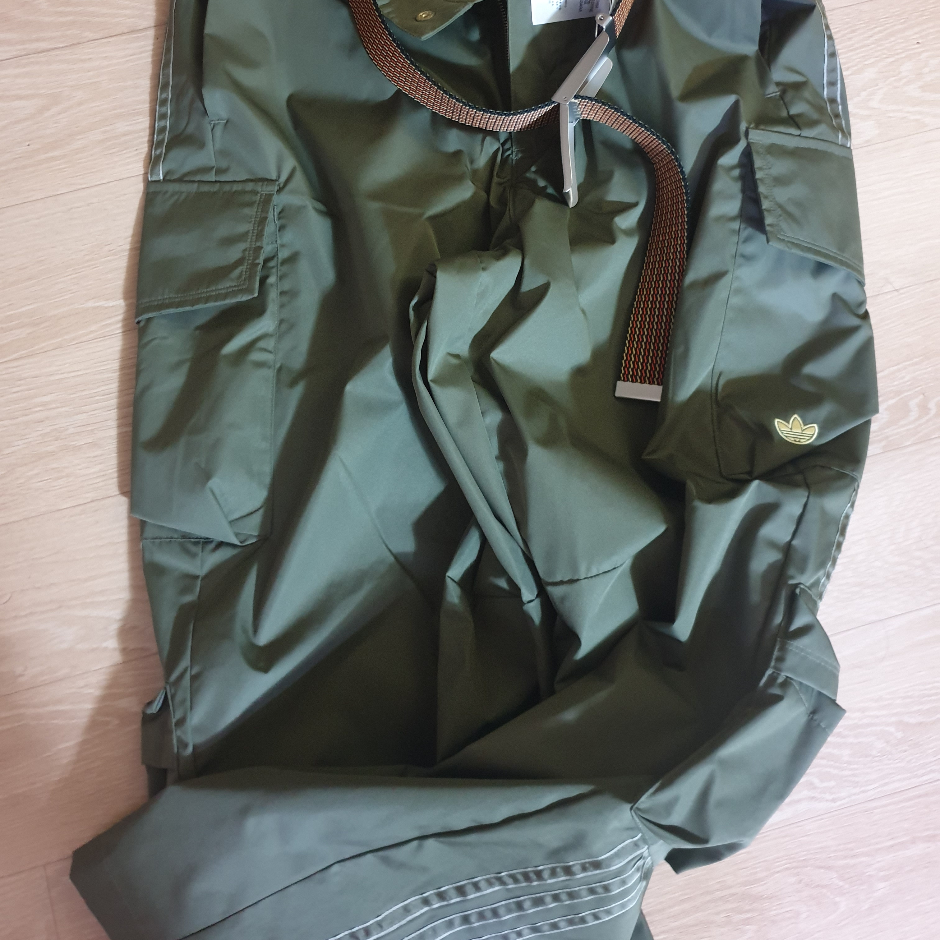 (W) Adidas Originals Cargo Pants Black - KR Sizing 착용 스타일