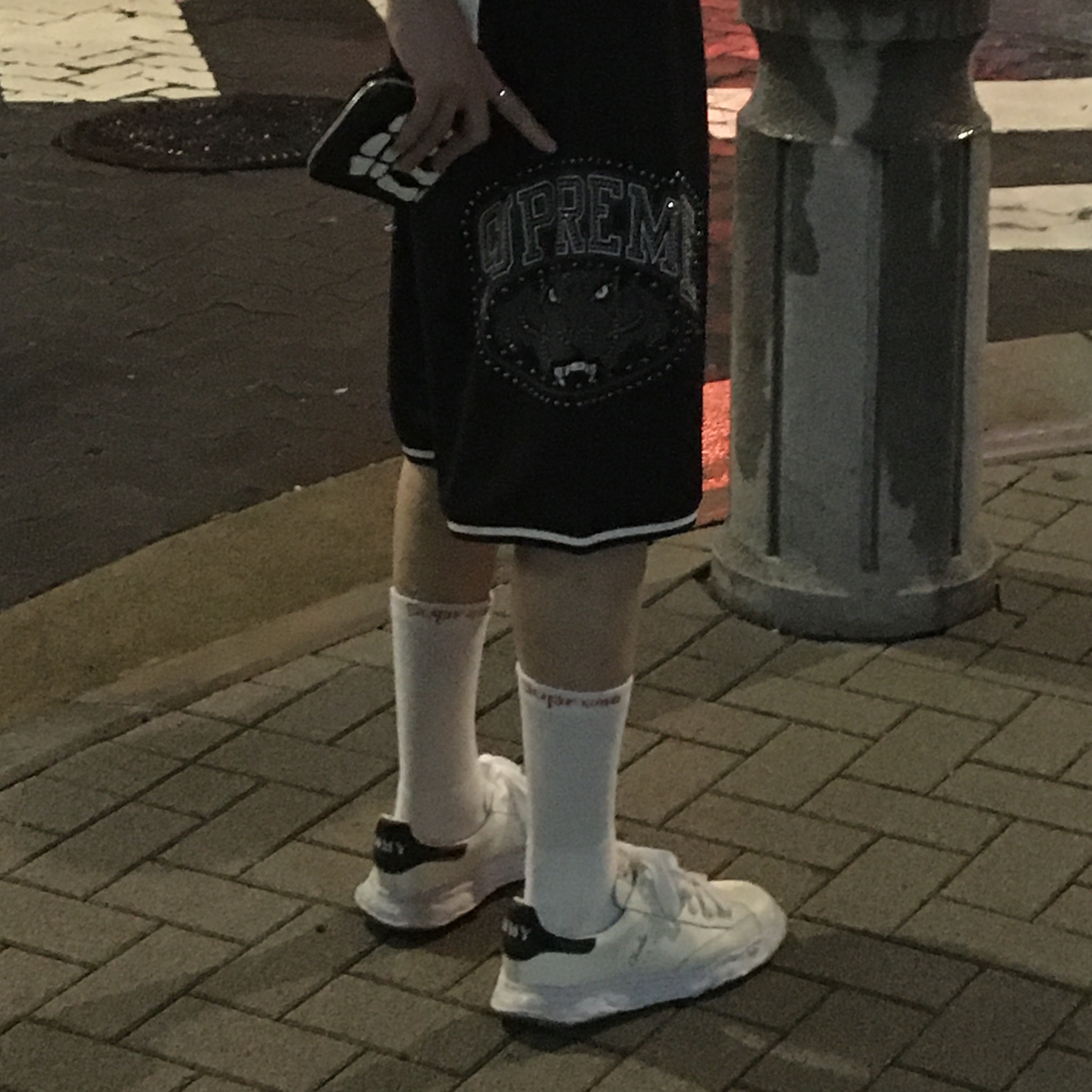 Supreme Studded Basketball Shorts Black - 25SS 착용 스타일