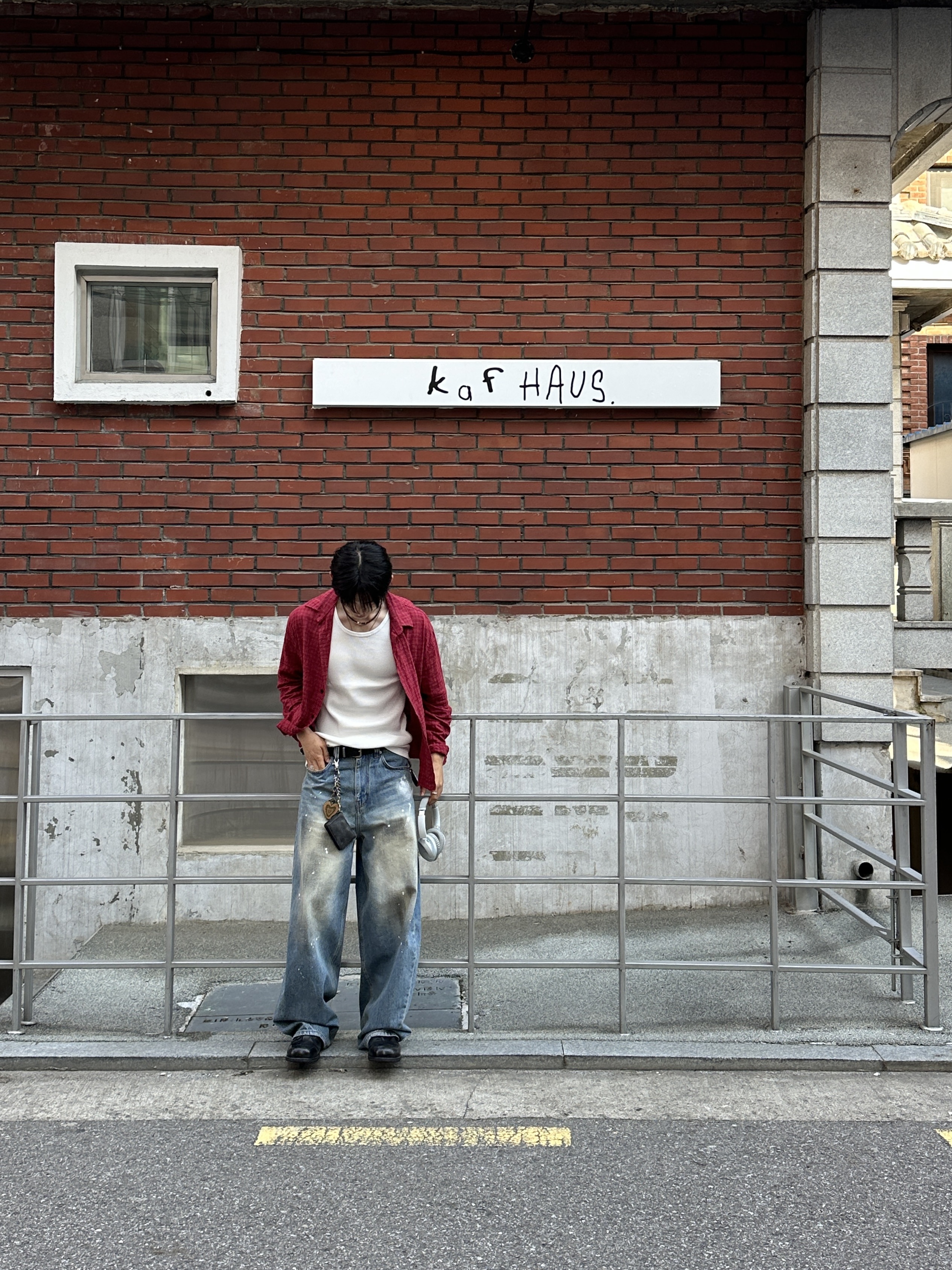 noun Wide Curved Denim Pants Painting Blue 착용 스타일 - 2