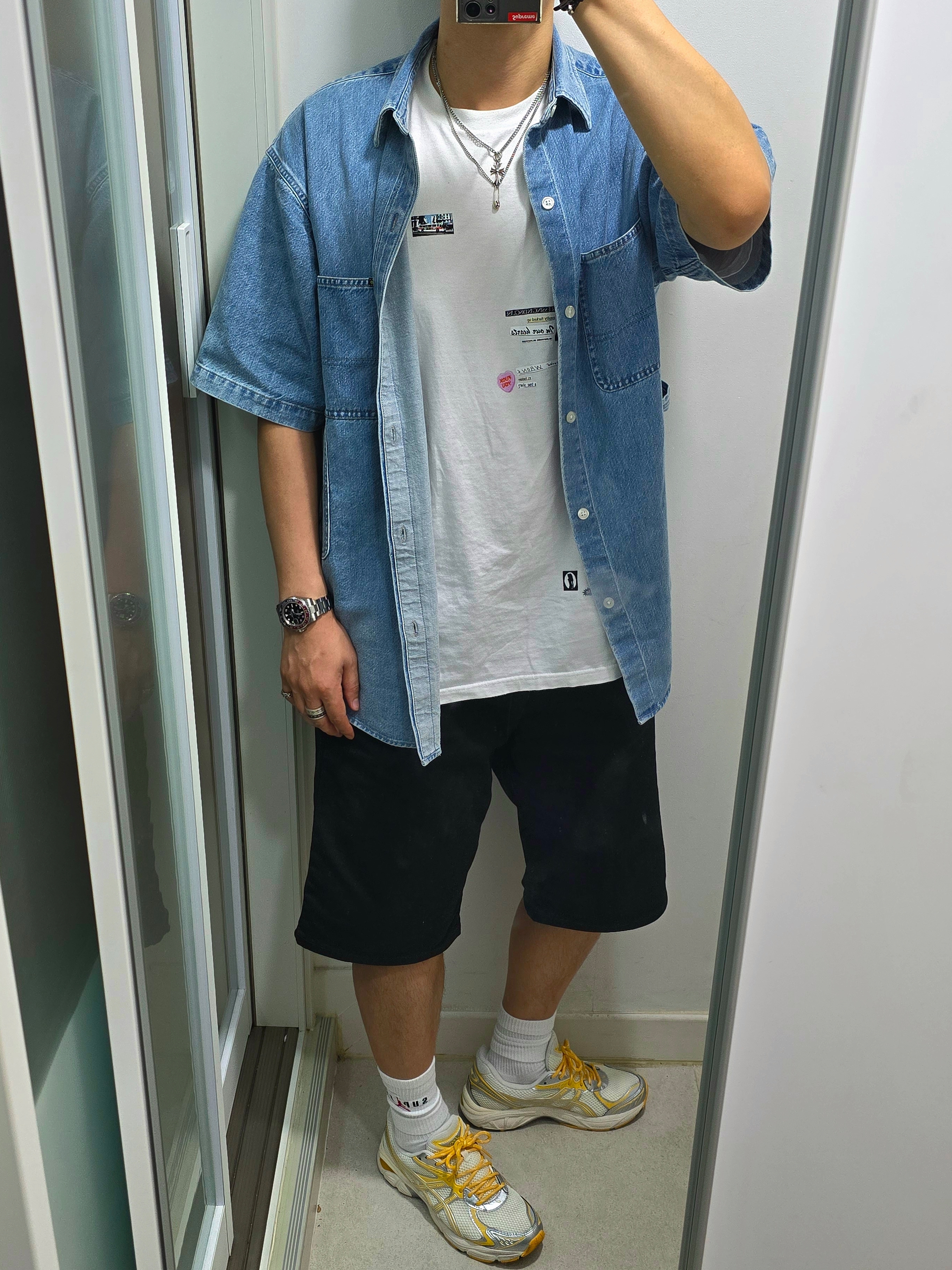 Supreme Loose Fit S/S Denim Painter Shirt Washed Indigo - 25SS, Asics x Kith GT-2160 Cream Solar Power 착용 스타일