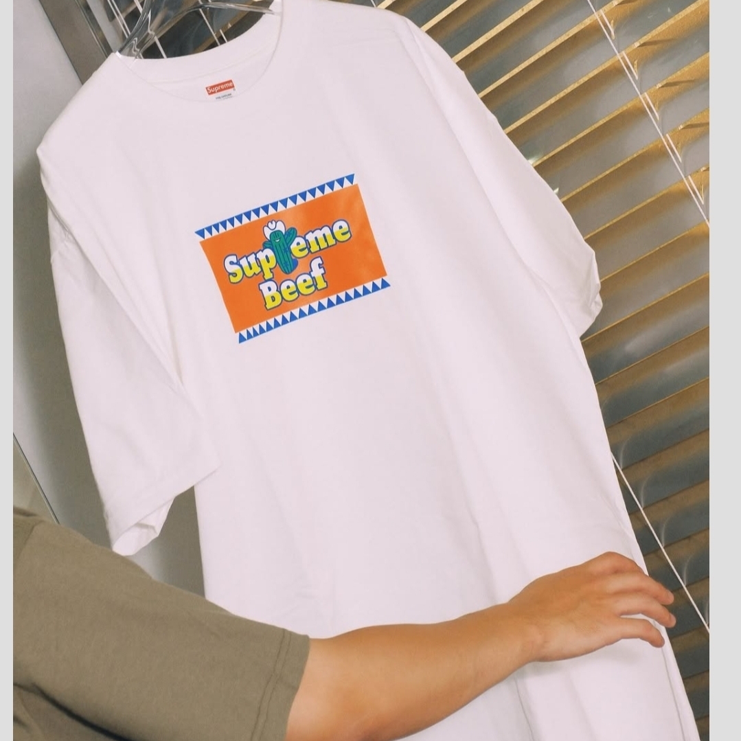 Supreme Beef T-Shirt Light Pink - 25SS 착용 스타일 - 3