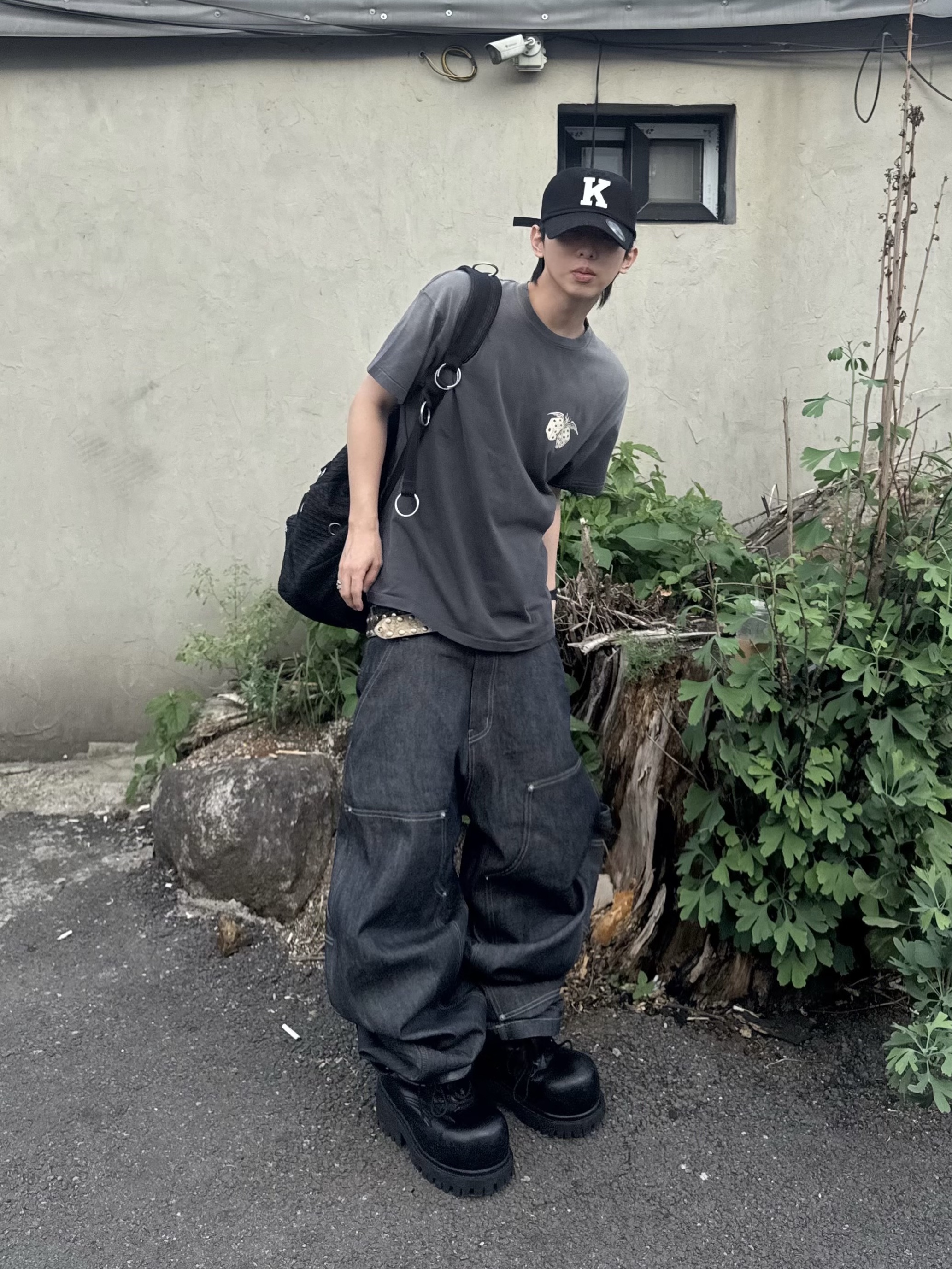 [KREAM 단독] Kamien x KOIN SEOUL K Logo Ball Cap Black, Stussy 8 Ball Studded Belt Raw Cowhide Hair 착용 스타일 - 1