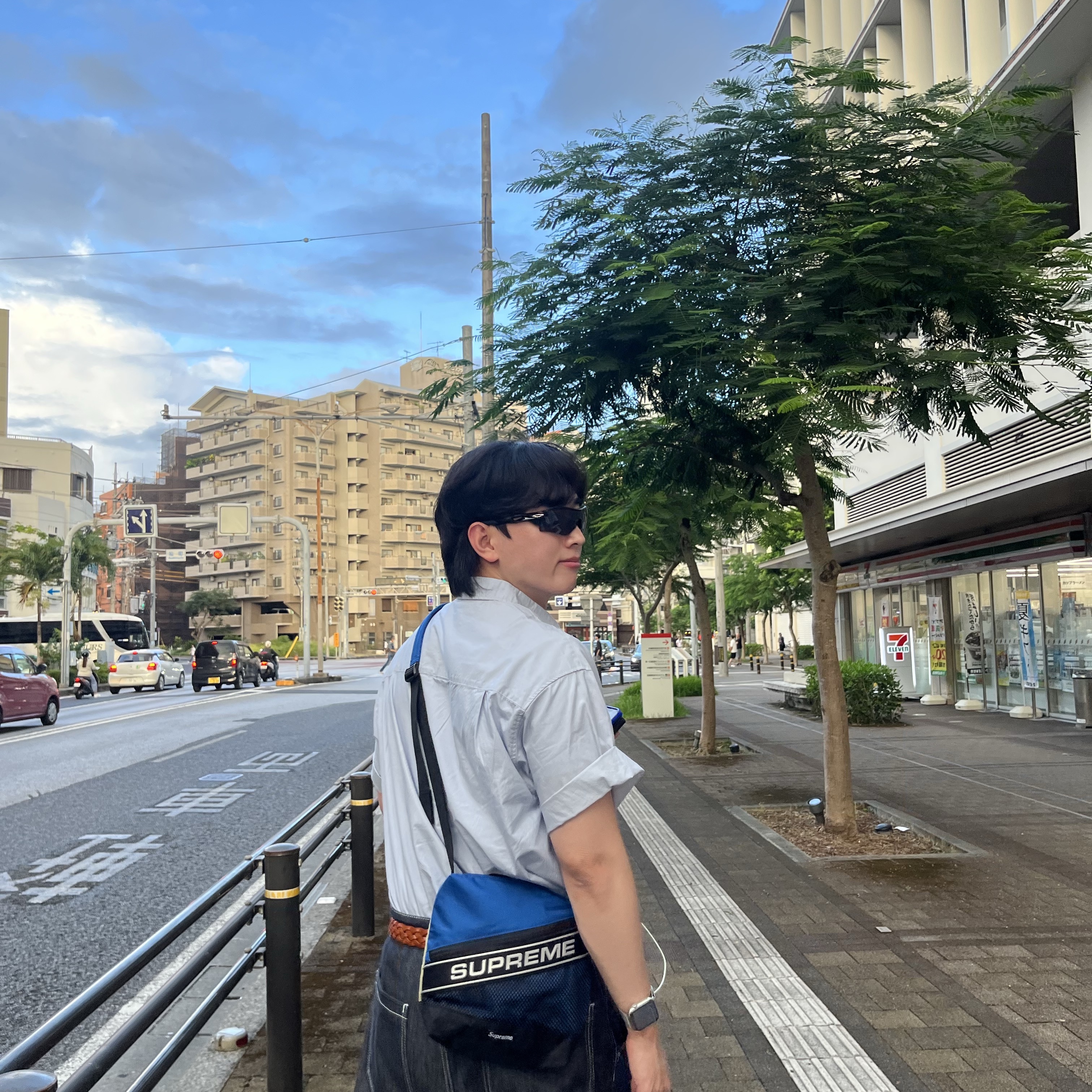 Supreme Shoulder Bag Blue - 23FW, Nike x Supreme Air Force 1 Low Flax 착용 스타일 - 2