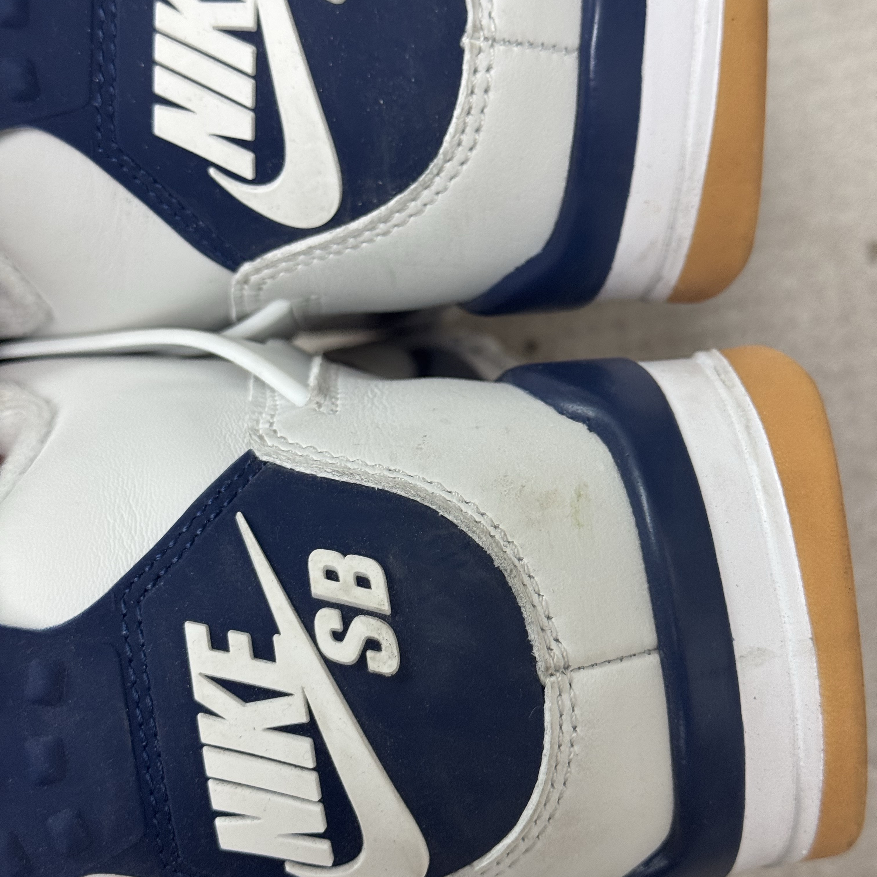 Jordan 4 x Nike SB Retro SP Navy 착용 스타일