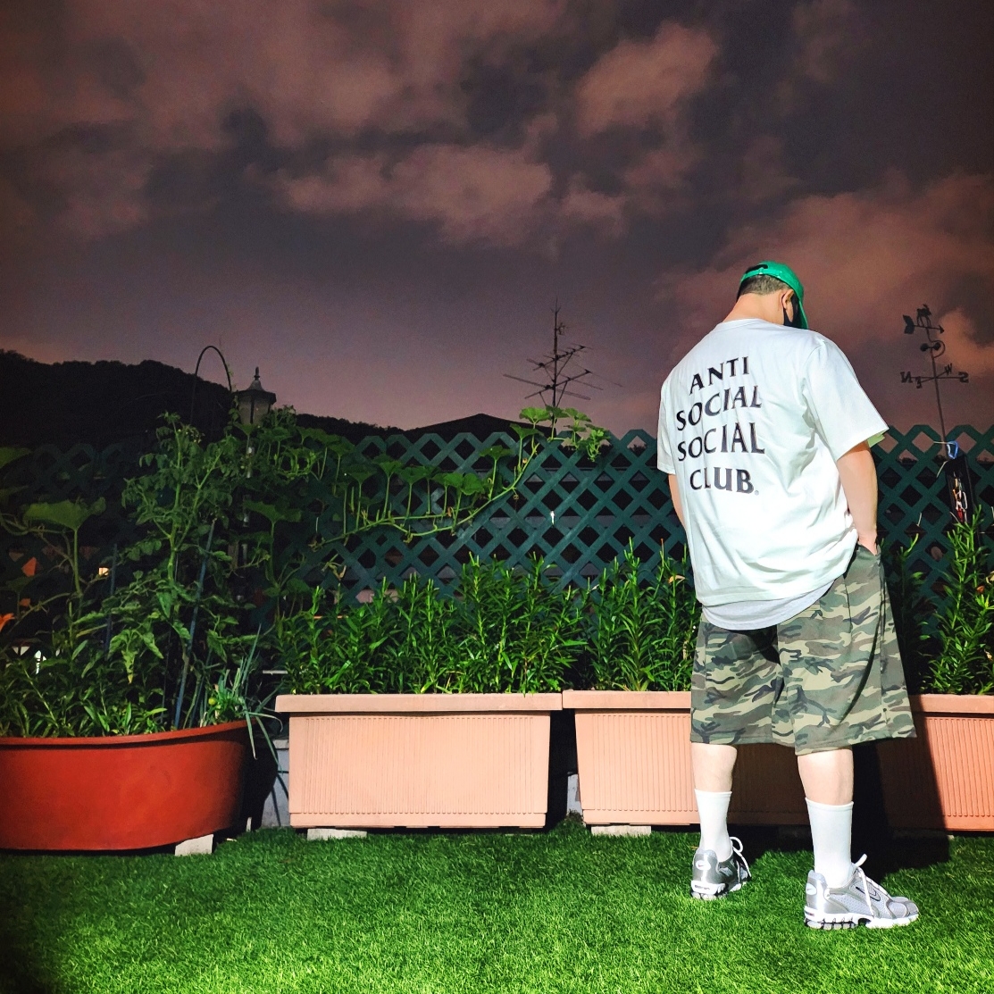 Stussy Basic Stock Low Pro Cap Green, Nike Air Zoom Spiridon Cage 2 Metallic Silver 착용 스타일 - 3
