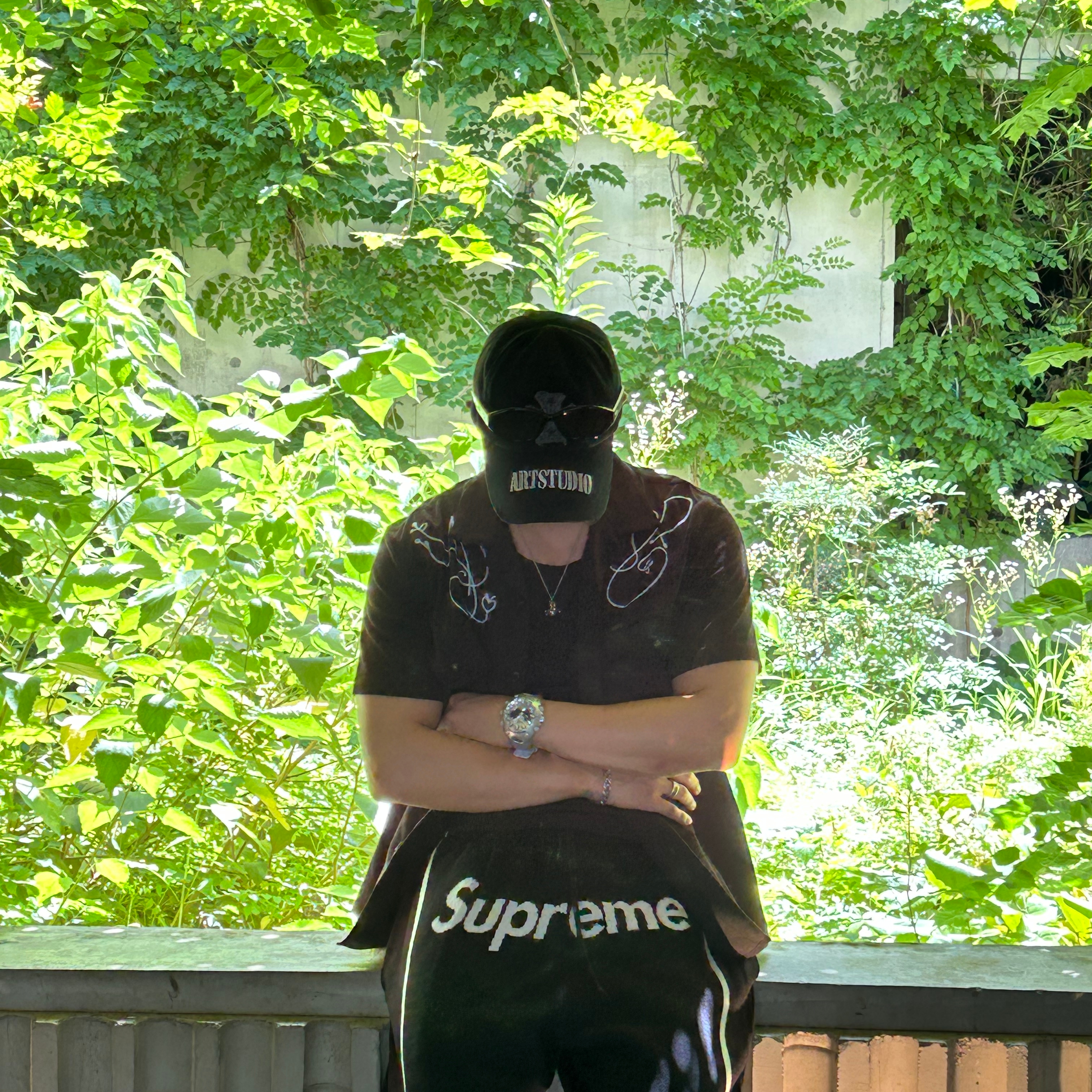 Supreme x Umbro Knit Soccer Shorts Black - 25SS, Supreme x Nike Crew Socks Black - 24FW 착용 스타일 - 4