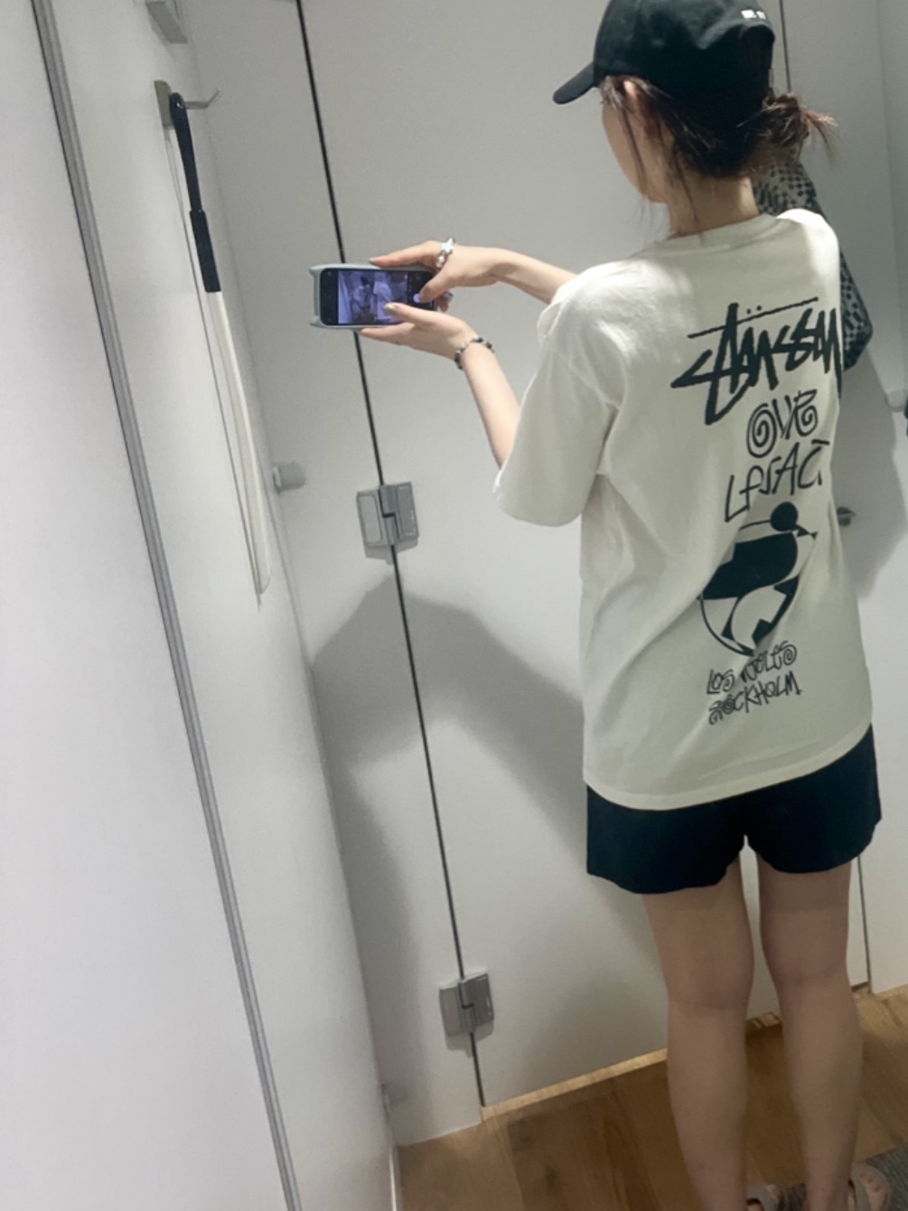 Stussy x Our Legacy Surfman 2 Pigment Dyed T-Shirt Natural 착용 스타일 - 1