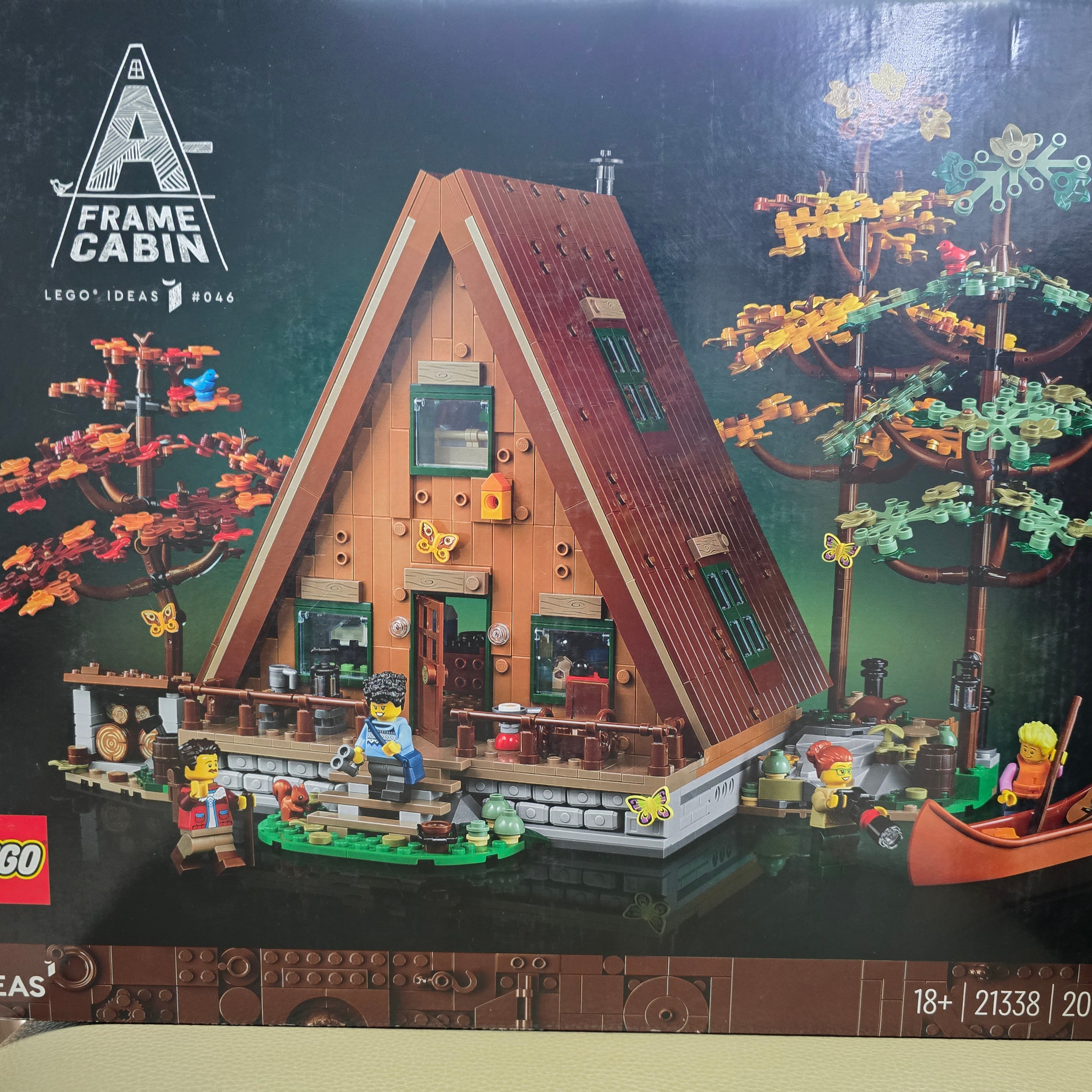 Lego A-Frame Cabin 착용 스타일