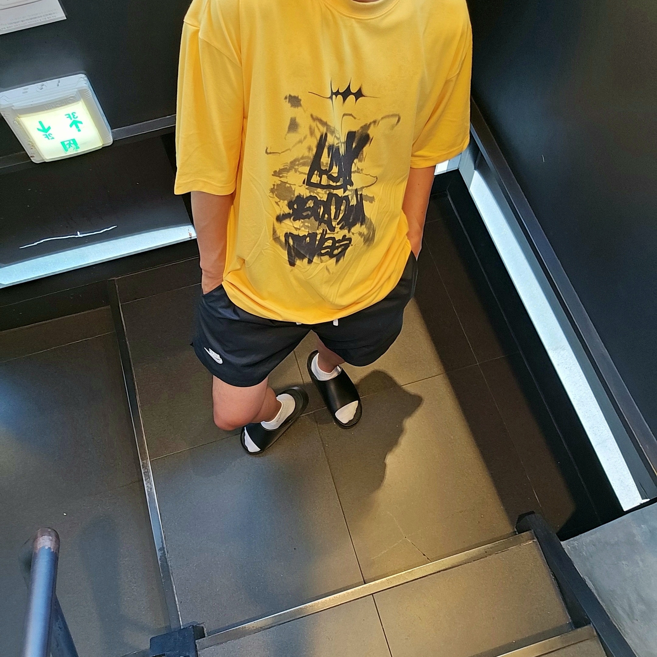 Nike NSW Woven Shorts Black - Asia, Nike NSW Woven Lined Flow Shorts Black - Asia 착용 스타일 - 3