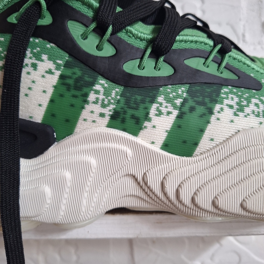 Adidas Trae Young 3 Off White Preloved Green 착용 스타일 - 4