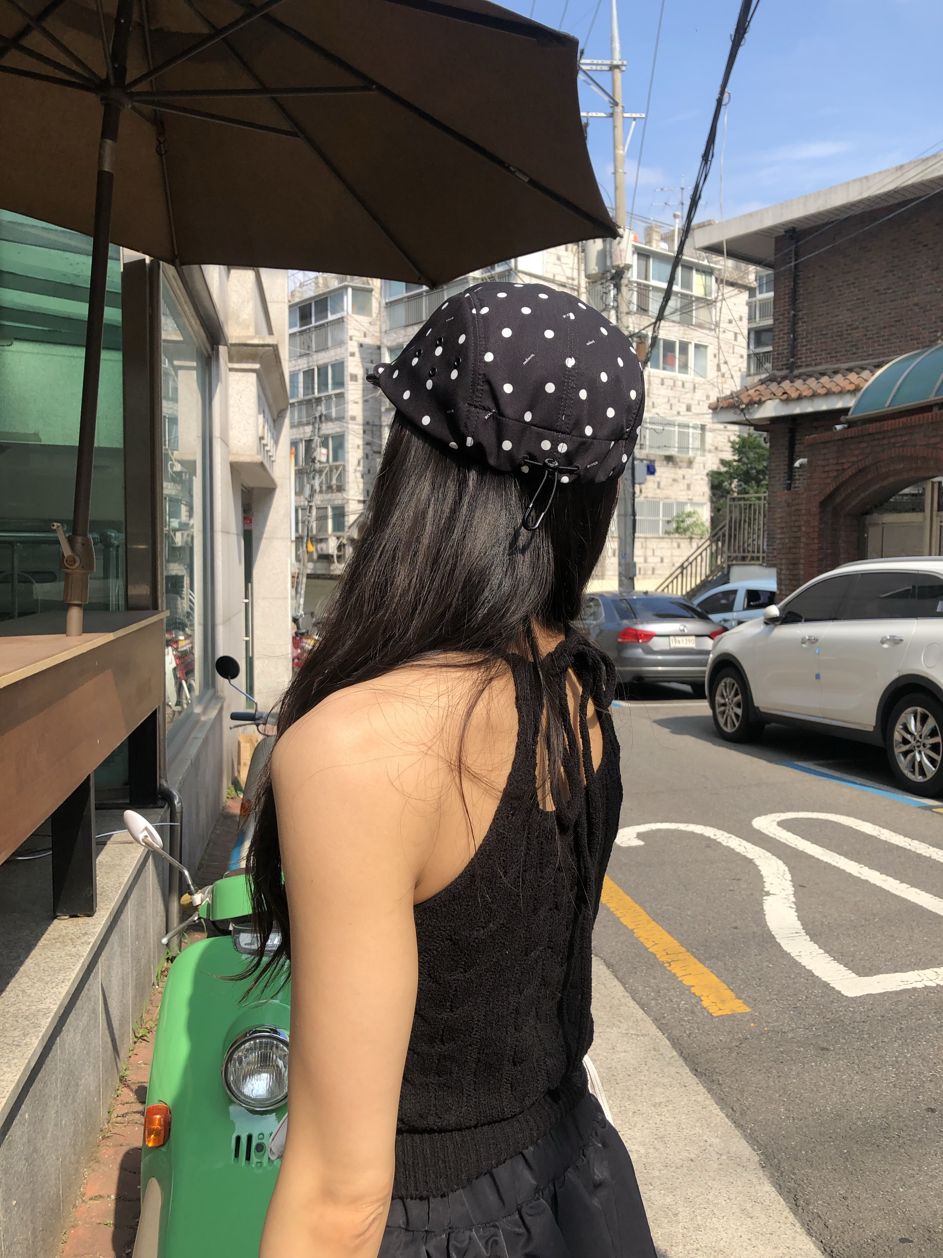 LOTS YOU X YOUCHE Duck Cap Black 착용 스타일 - 4