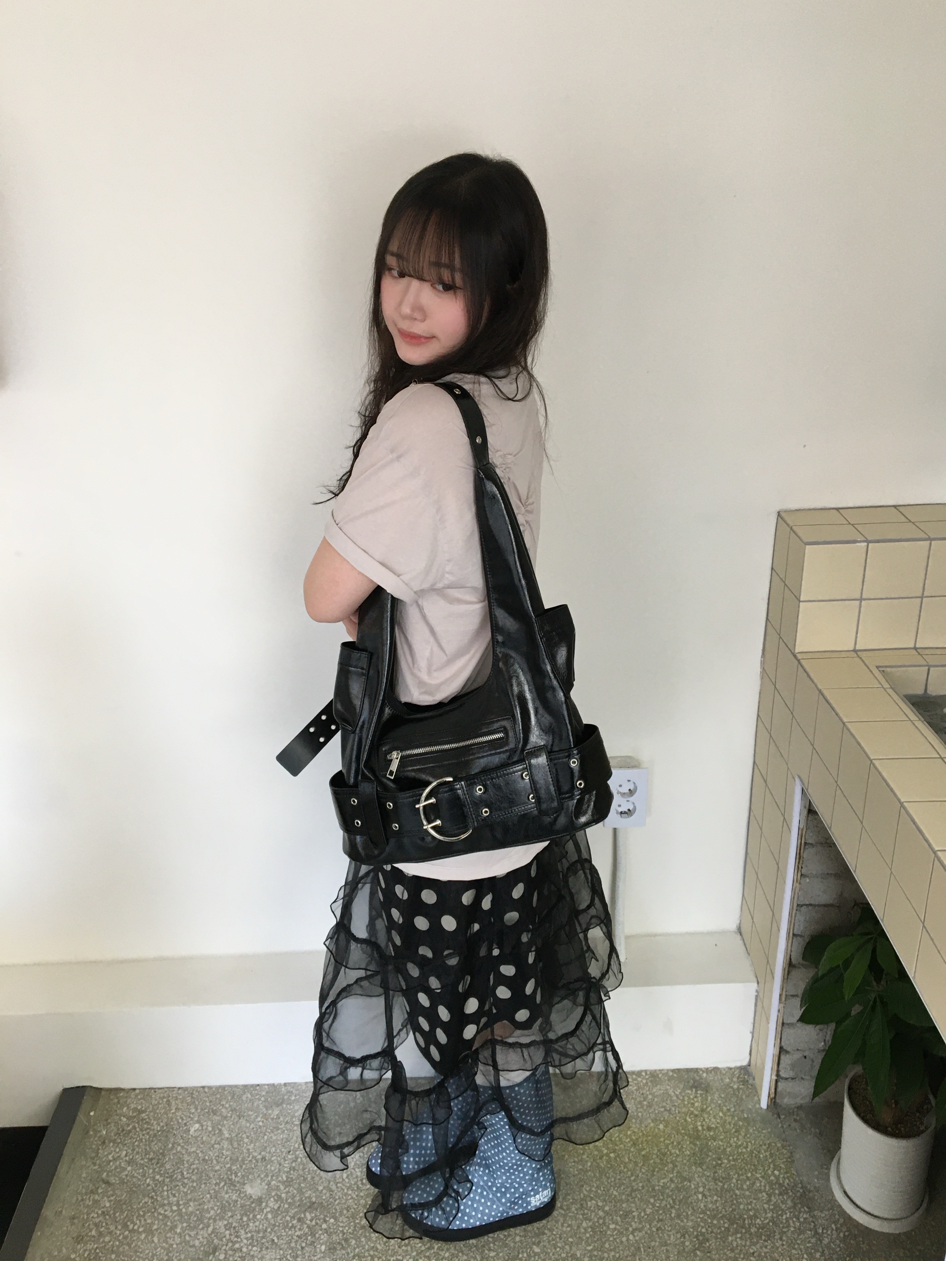 [KREAM 단독] Safarispot Basic Safari Dots Rain Boot Indigo 착용 스타일