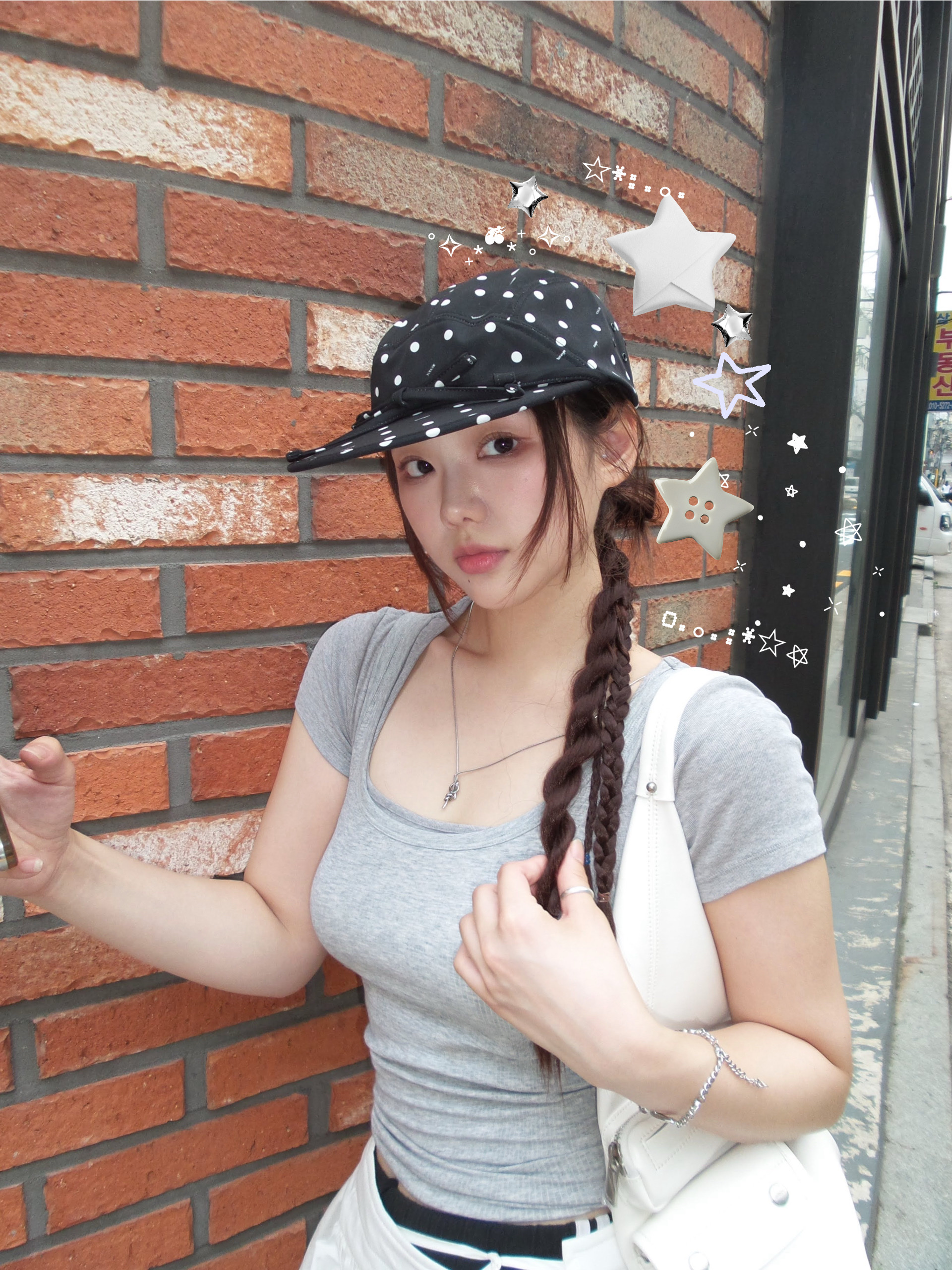 LOTS YOU X YOUCHE Duck Cap Black 착용 스타일 - 2