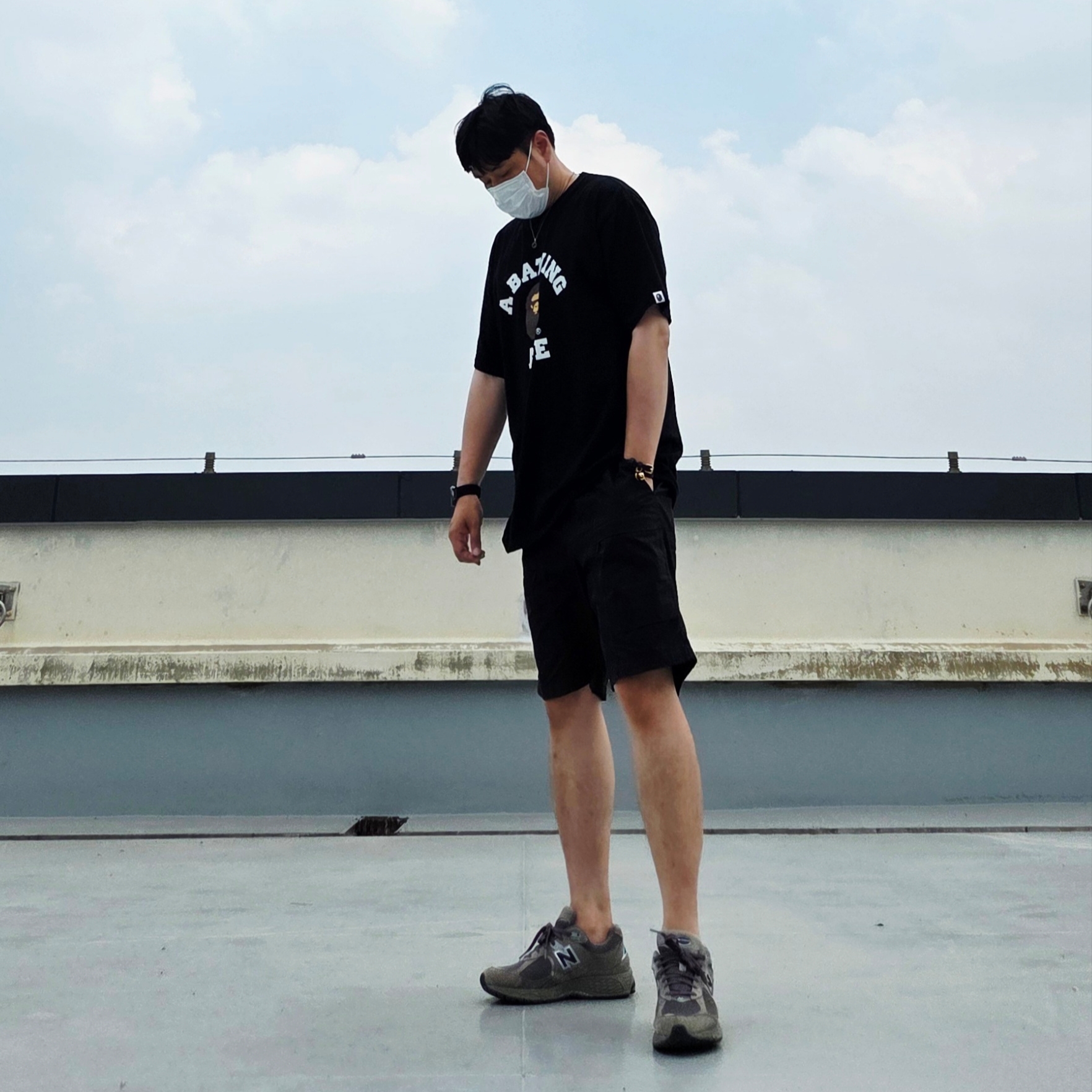 BAPE College T-Shirt Black, Haleine Metal Piercing Ring (VA218) 착용 스타일 - 3
