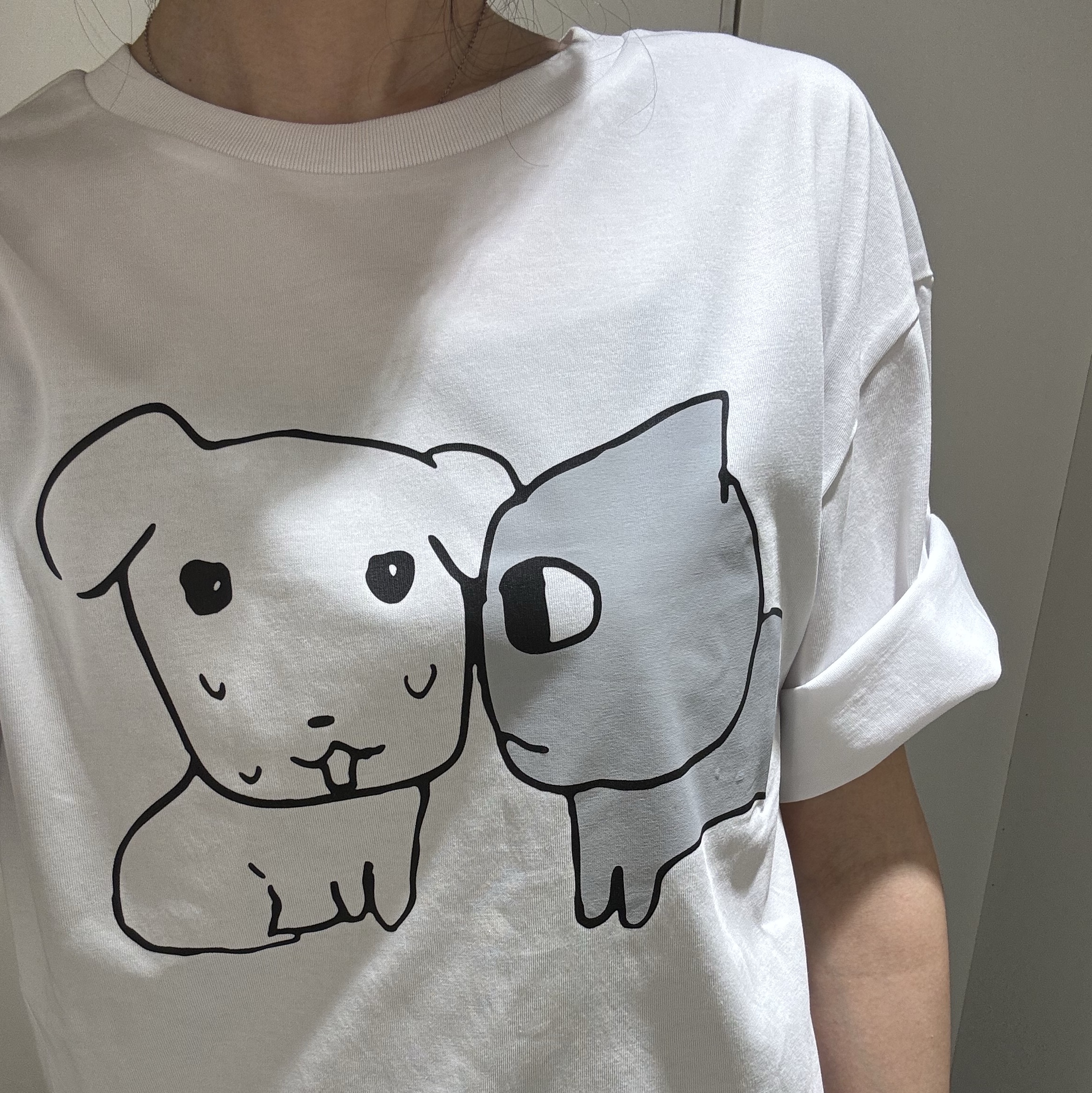 Spao x Ganadi Short Sleeve T-Shirt Gray Off White 착용 스타일