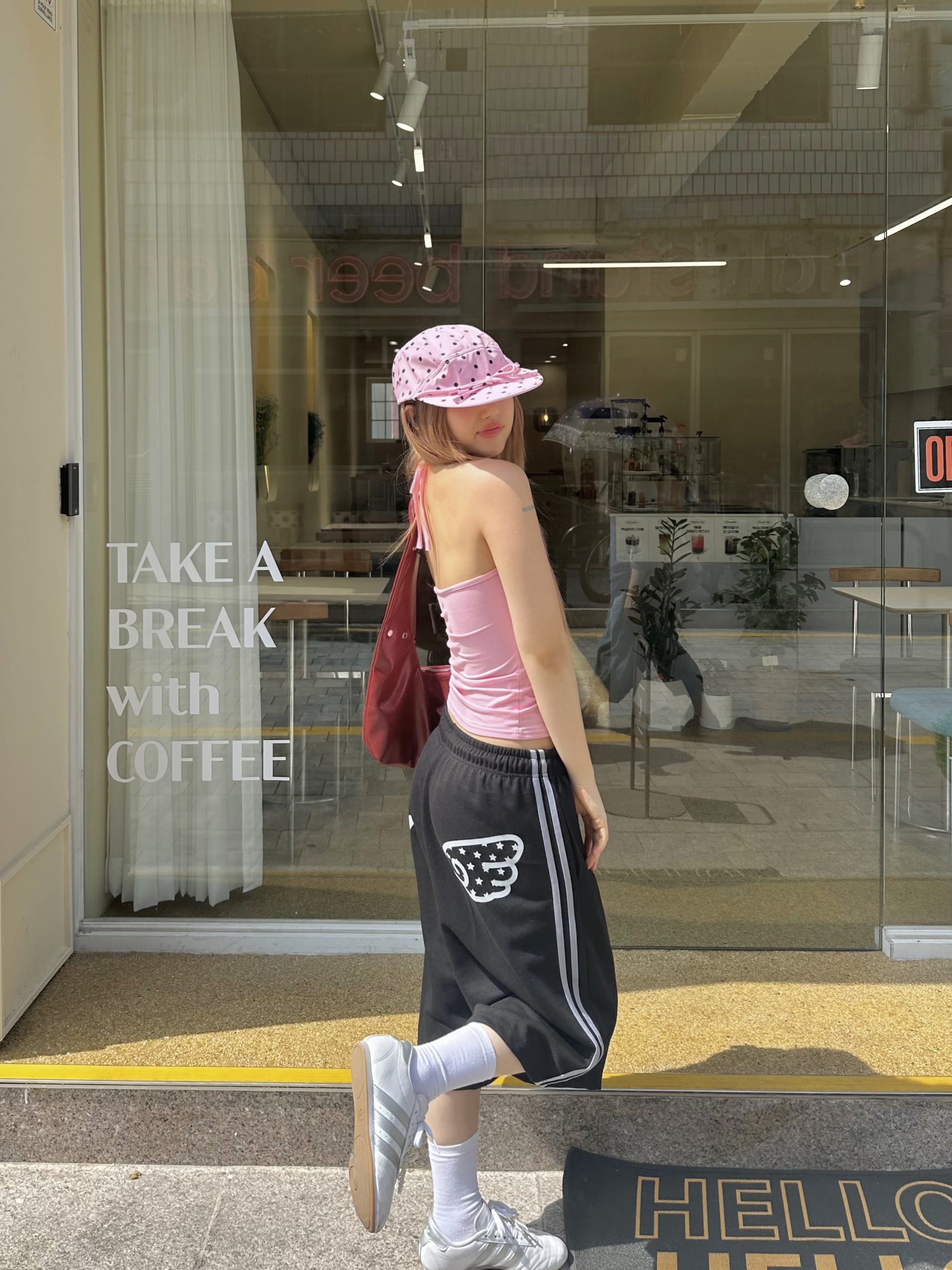 LOTS YOU X YOUCHE Duck Cap Light Pink 착용 스타일 - 2