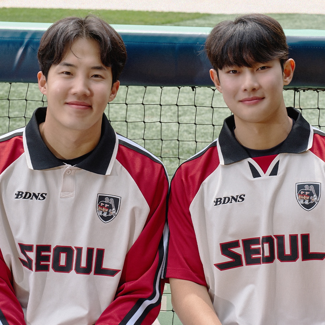 BDNS x LG TWINS Seoul S/S Jersey Red (Non Marking Ver.) 착용 스타일