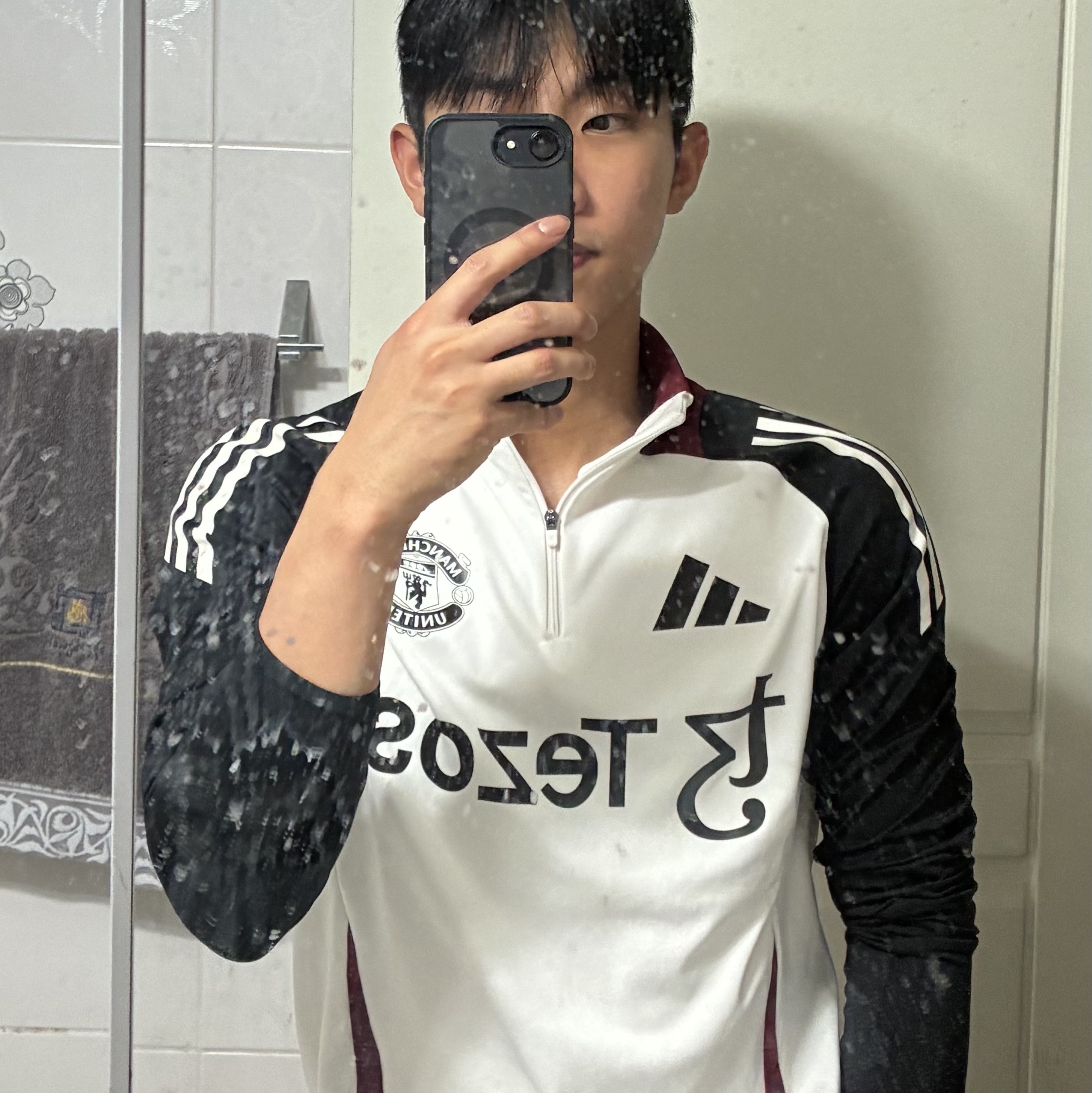 Adidas Manchester United Tiro 24 Training Top Off White Black - KR Sizing 착용 스타일