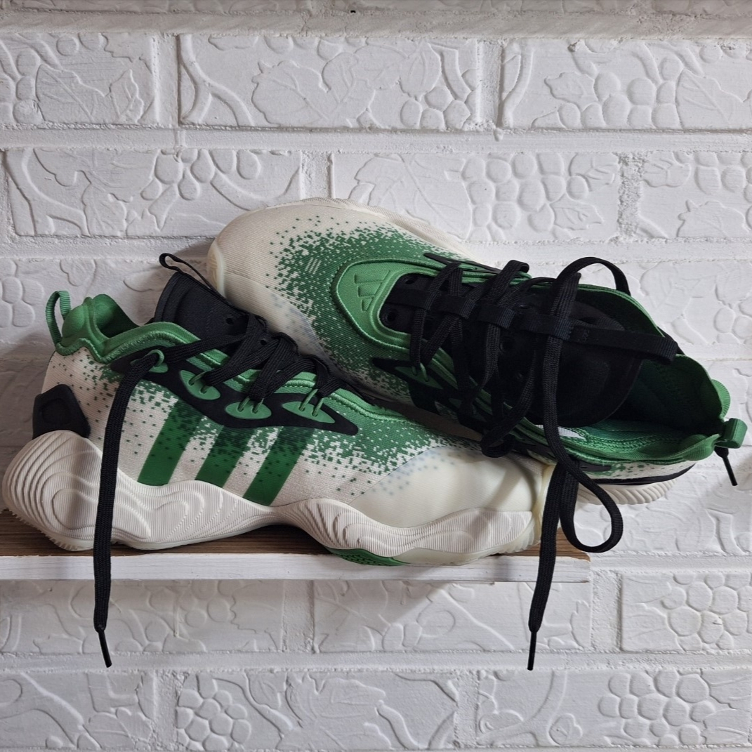 Adidas Trae Young 3 Off White Preloved Green 착용 스타일 - 2