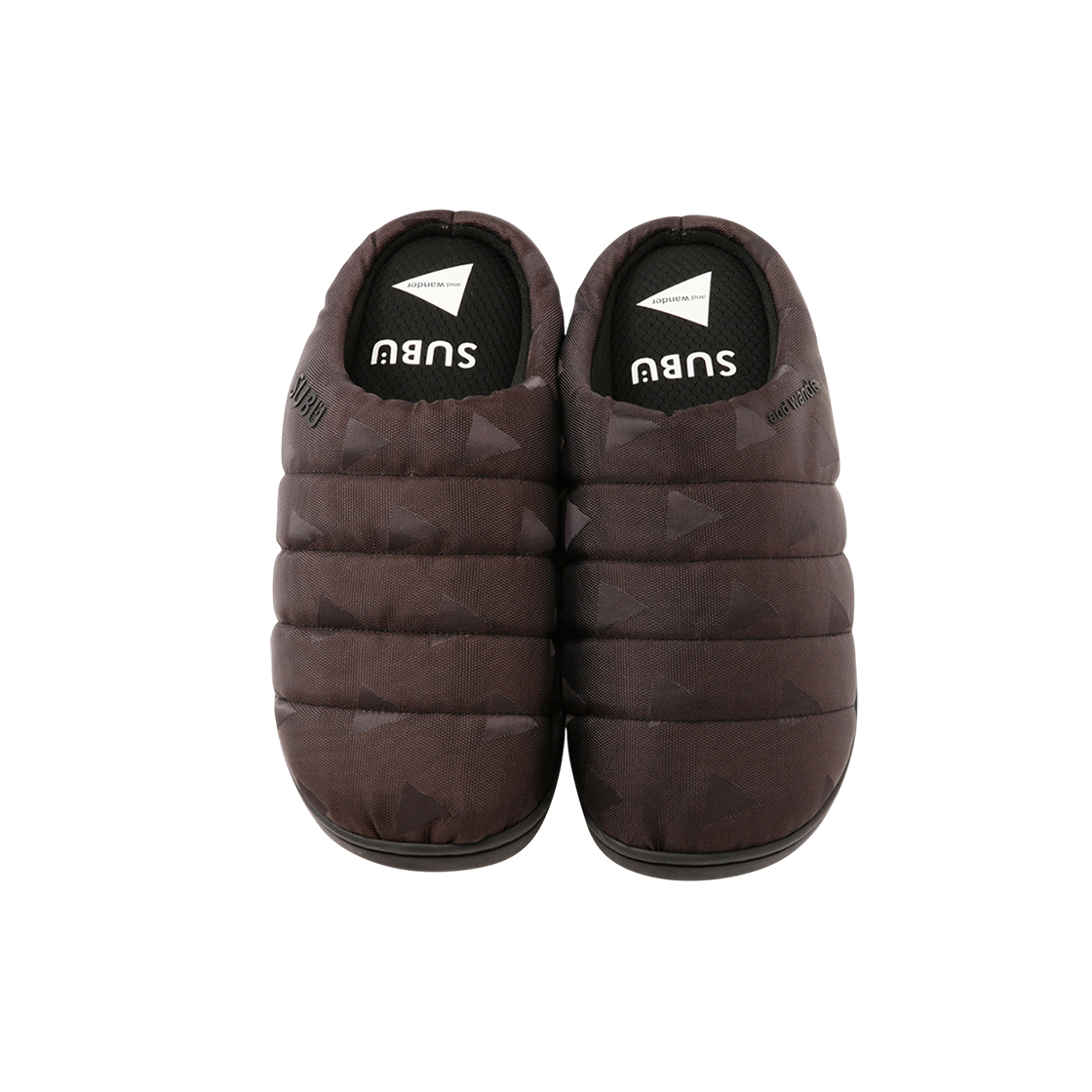 W31D6SE001_BR and wander x subu Triangle JQ Permanent Sandal