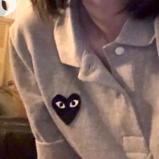 Play Comme des Garcons Black Heart Polo Shirt Grey 착용 스타일