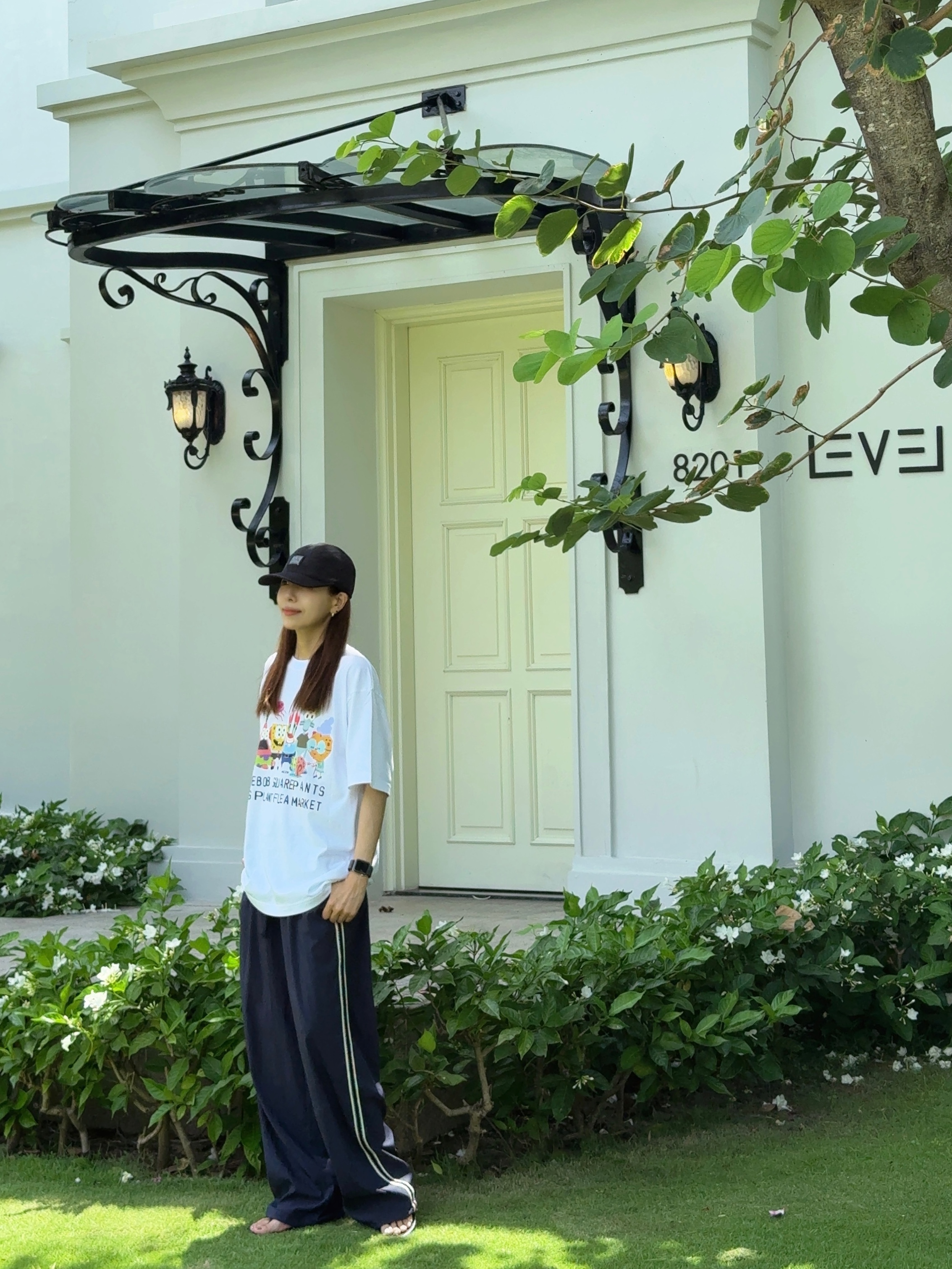 Supreme x Marithe Francois Girbaud Sport Camp Cap Black - 25SS, Uniqlo UT x CPFM x SpongeBob Graphic T-Shirt A White - JP 착용 스타일 - 4