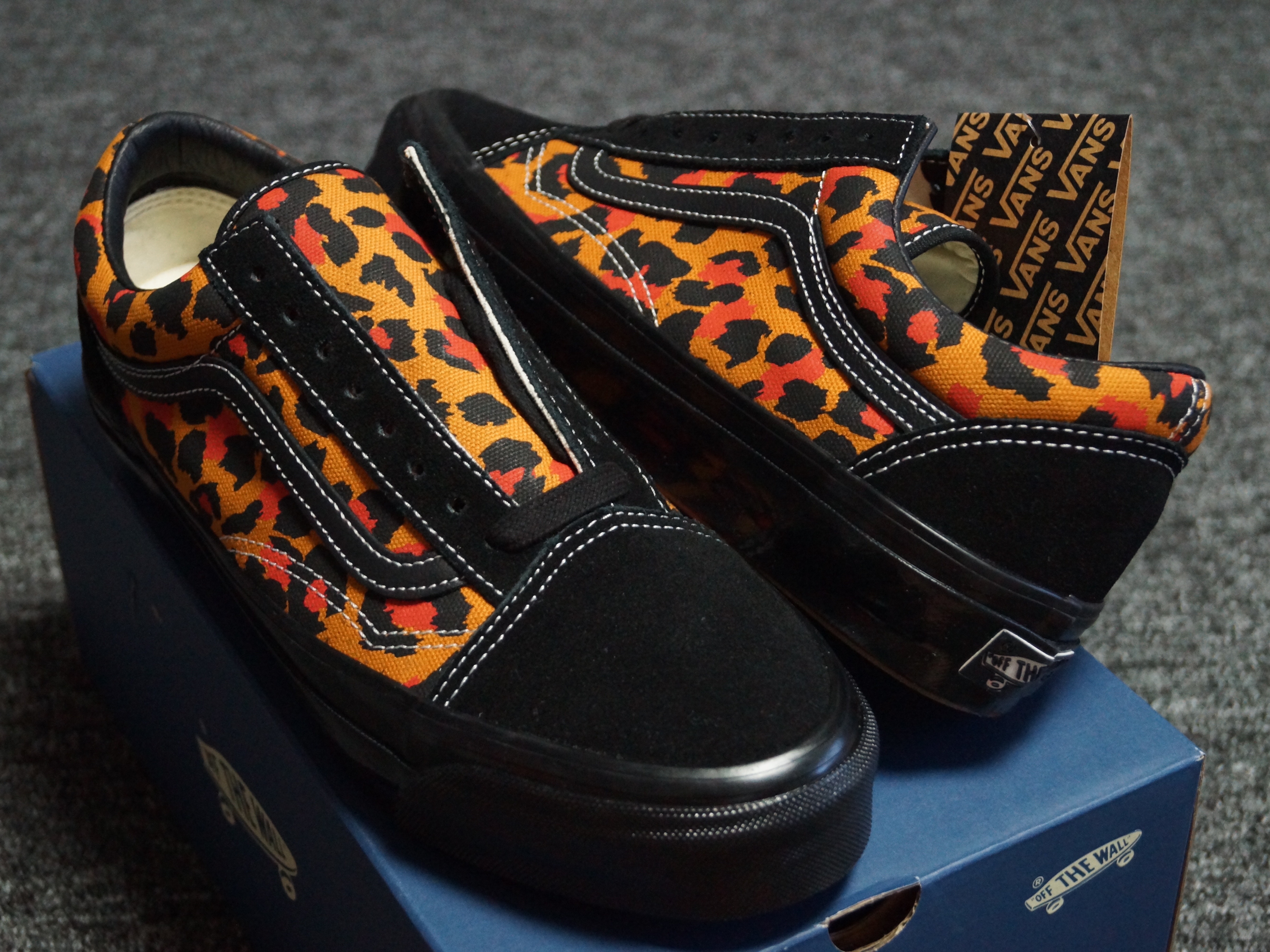 Vans Premium Old Skool Black 착용 스타일