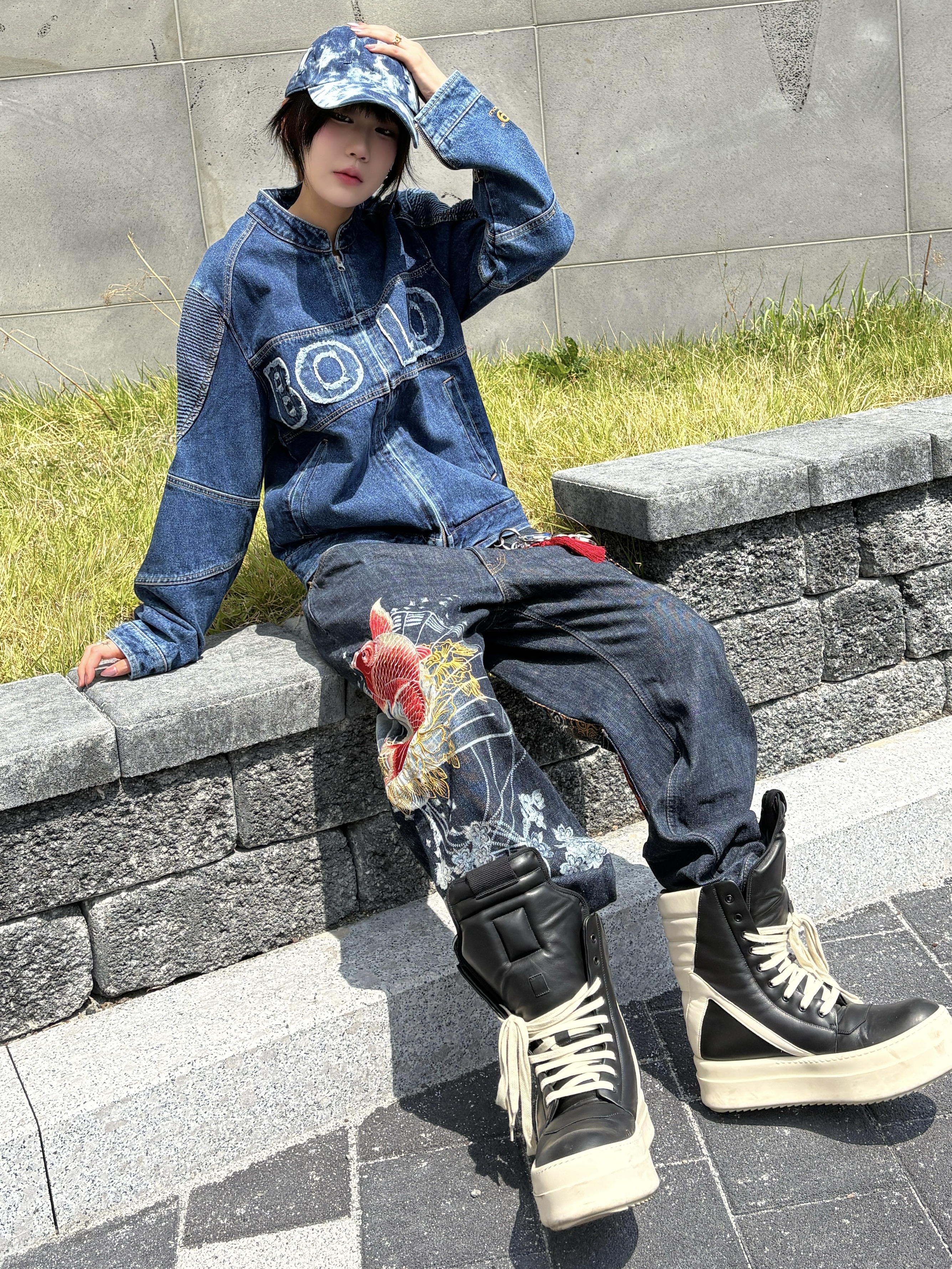 Rick Owens Mega Bumper Geobasket Black Milk 착용 스타일 - 1