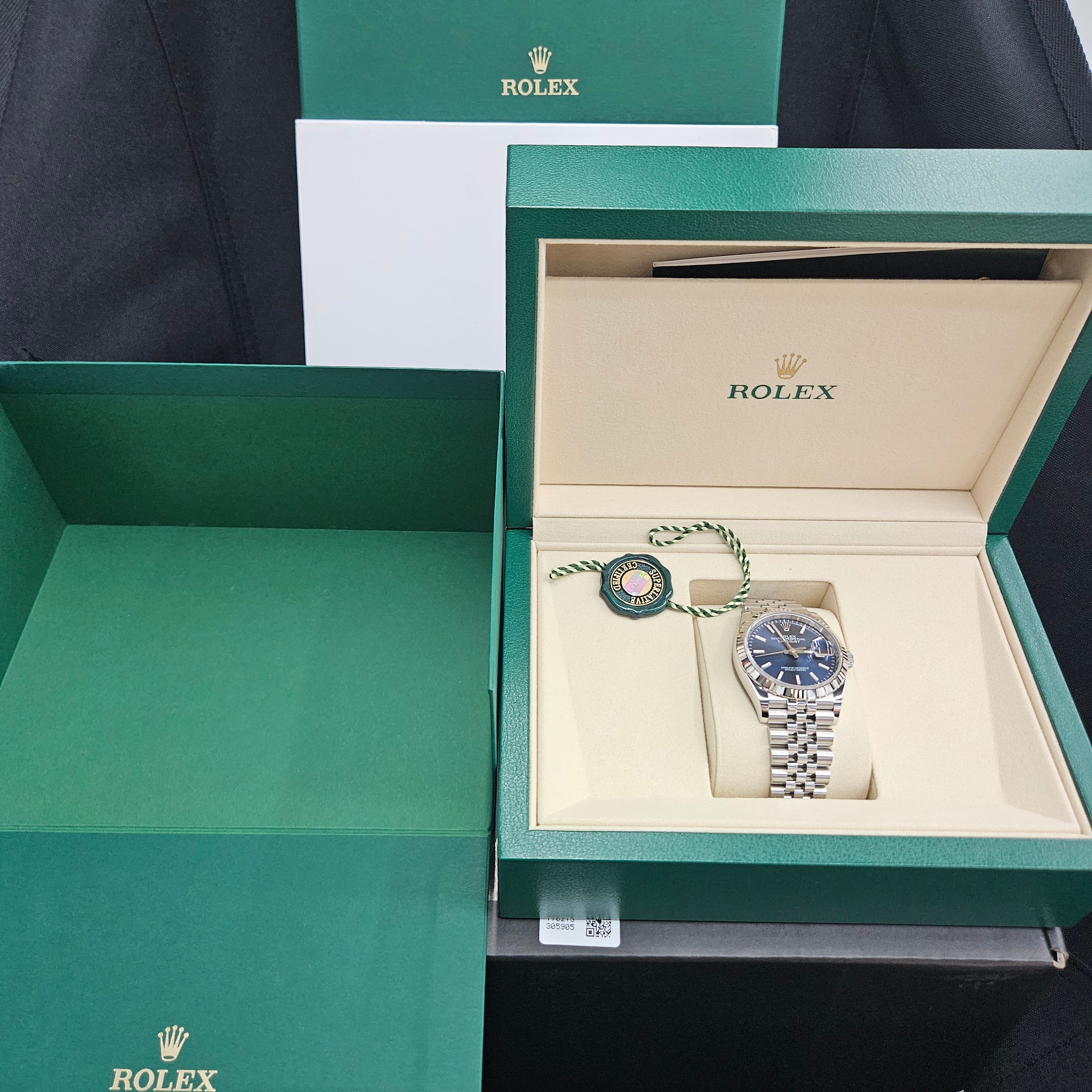 Rolex Datejust 36mm 126234 Bright Blue Jubilee 착용 스타일 - 1