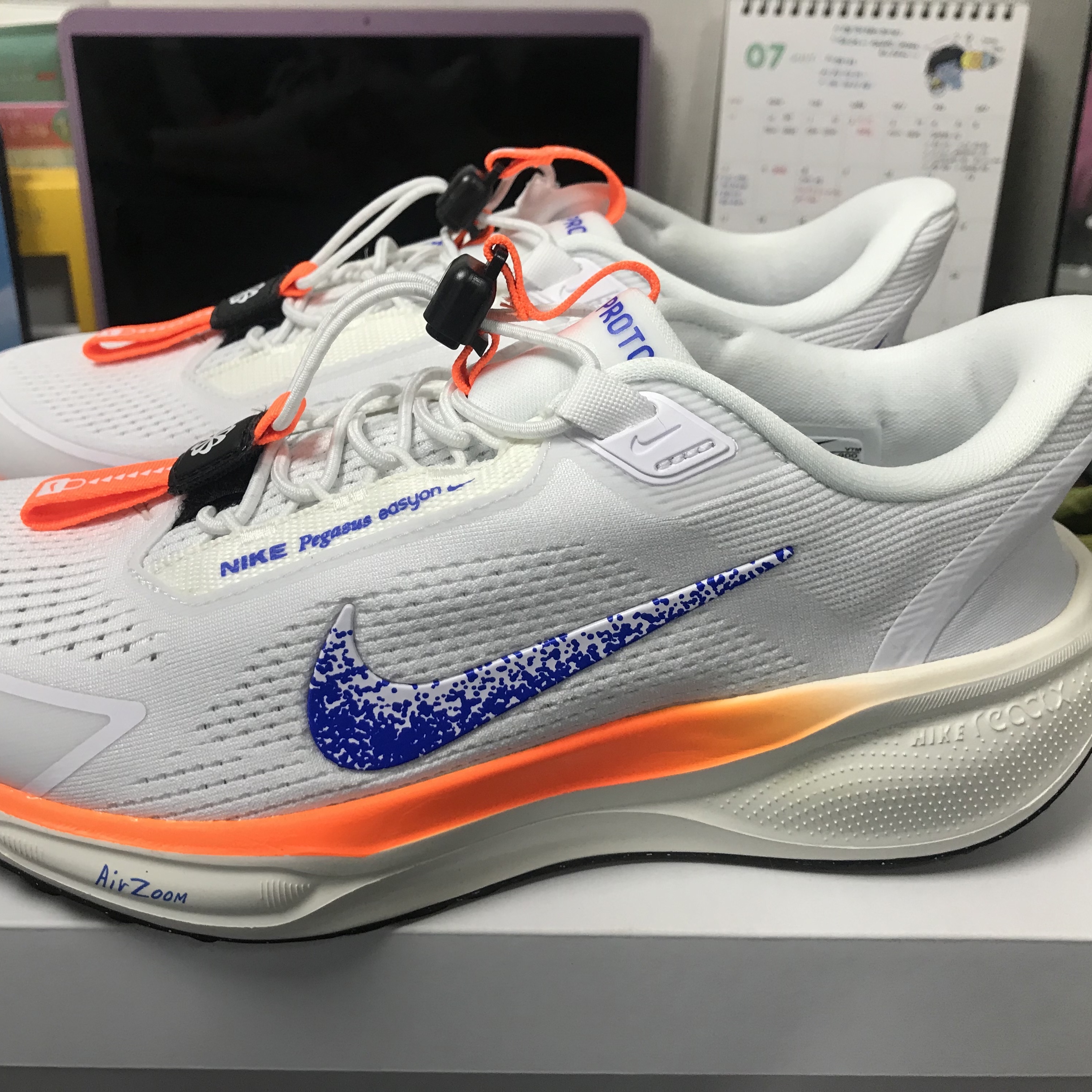 Nike Air Zoom Pegasus EasyOn Blueprint 착용 스타일 - 3