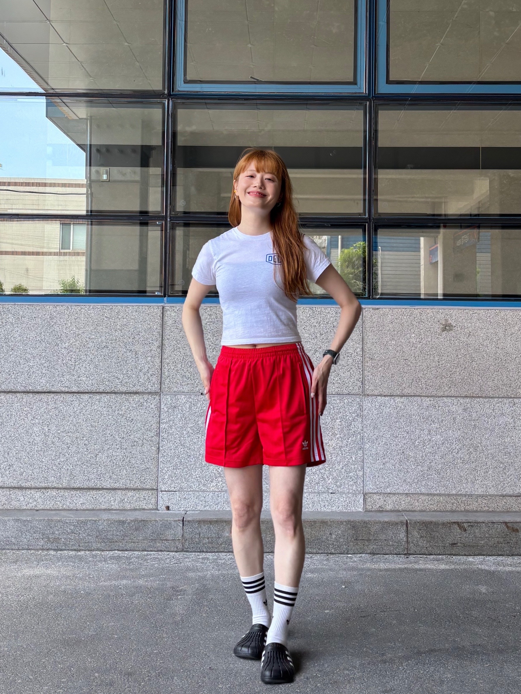 (W) Adidas Firebird Shorts Better Scarlet White - KR Sizing, Adidas Adilette Clog Black White 착용 스타일 - 5