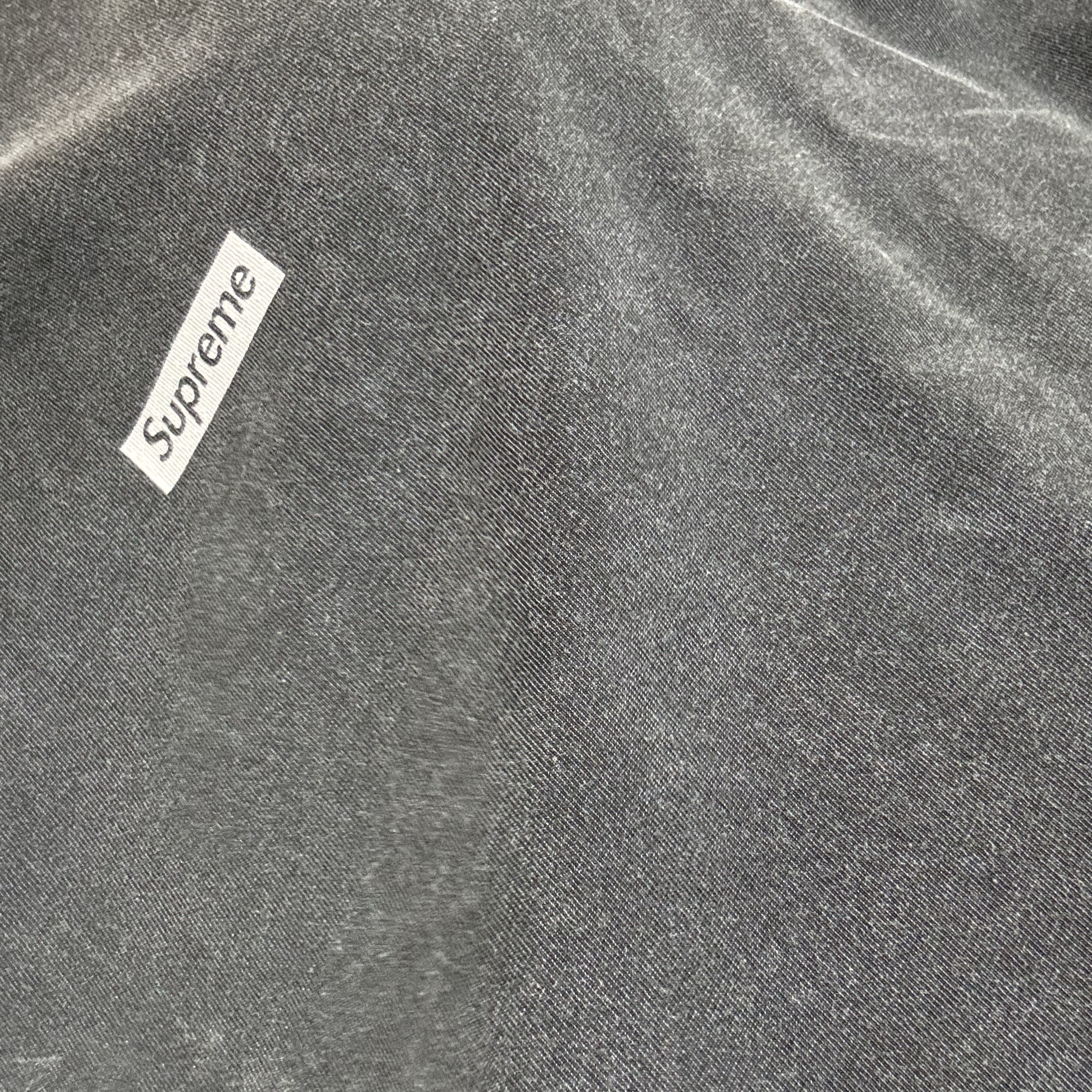 Supreme Overprint Small Box S/S Top Black - 24SS 착용 스타일