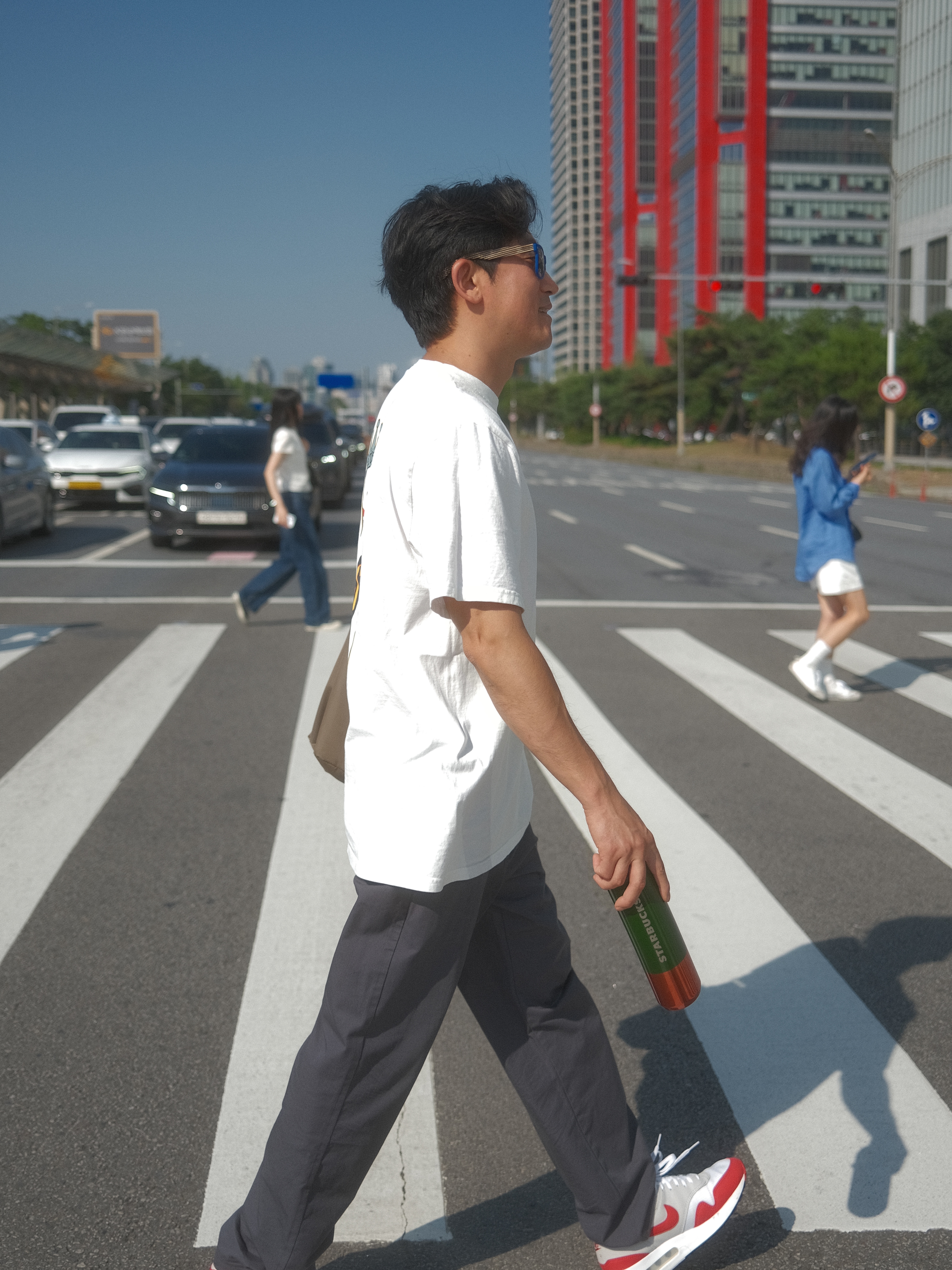 Nike Air Max 1 '86 Original Big Bubble, Stussy Kingpin Pigment Dyed T-Shirt Natural 착용 스타일 - 1
