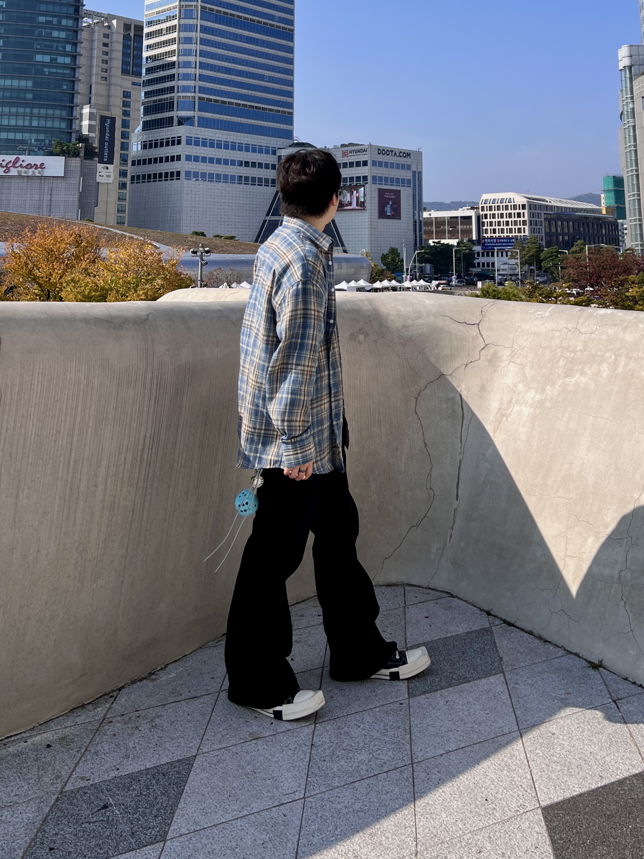 Stüssy サイコロ型キーホルダー ふわふわ Stüssy サイコロ型