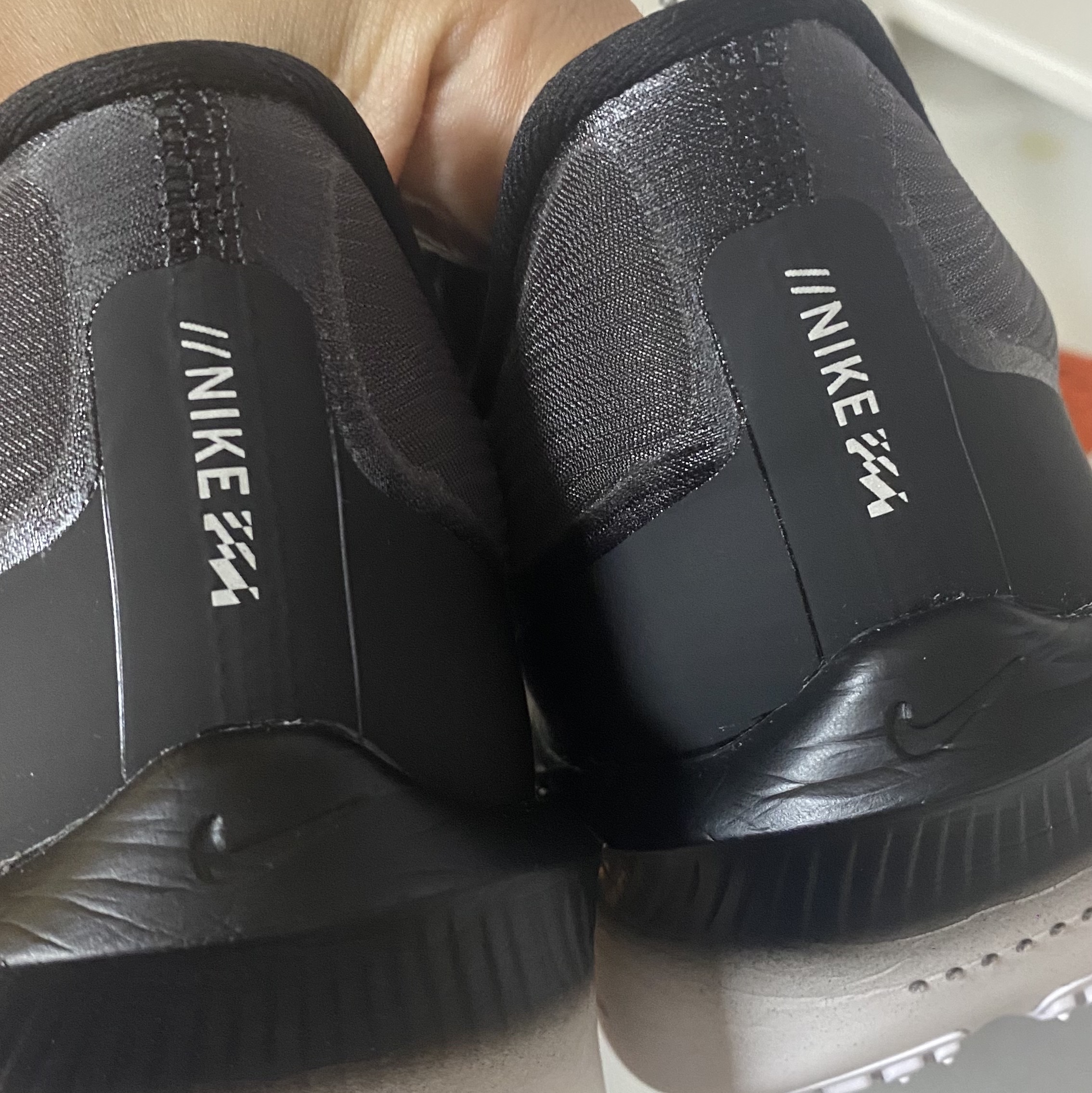 Nike Zoom Fly 6 Black Light Smoke Grey 착용 스타일 - 1