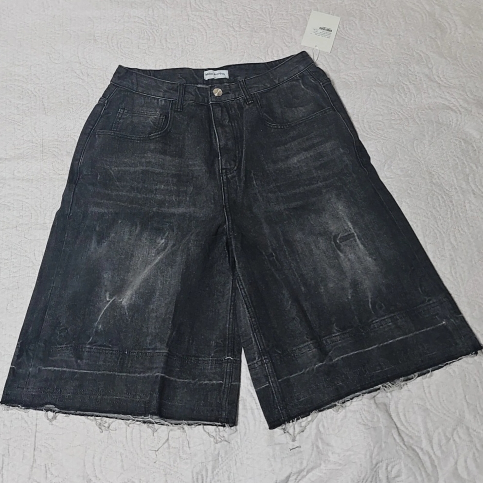 Millo Archive Layer Washed Denim Bermuda Pants Wahsed Black 착용 스타일 - 1