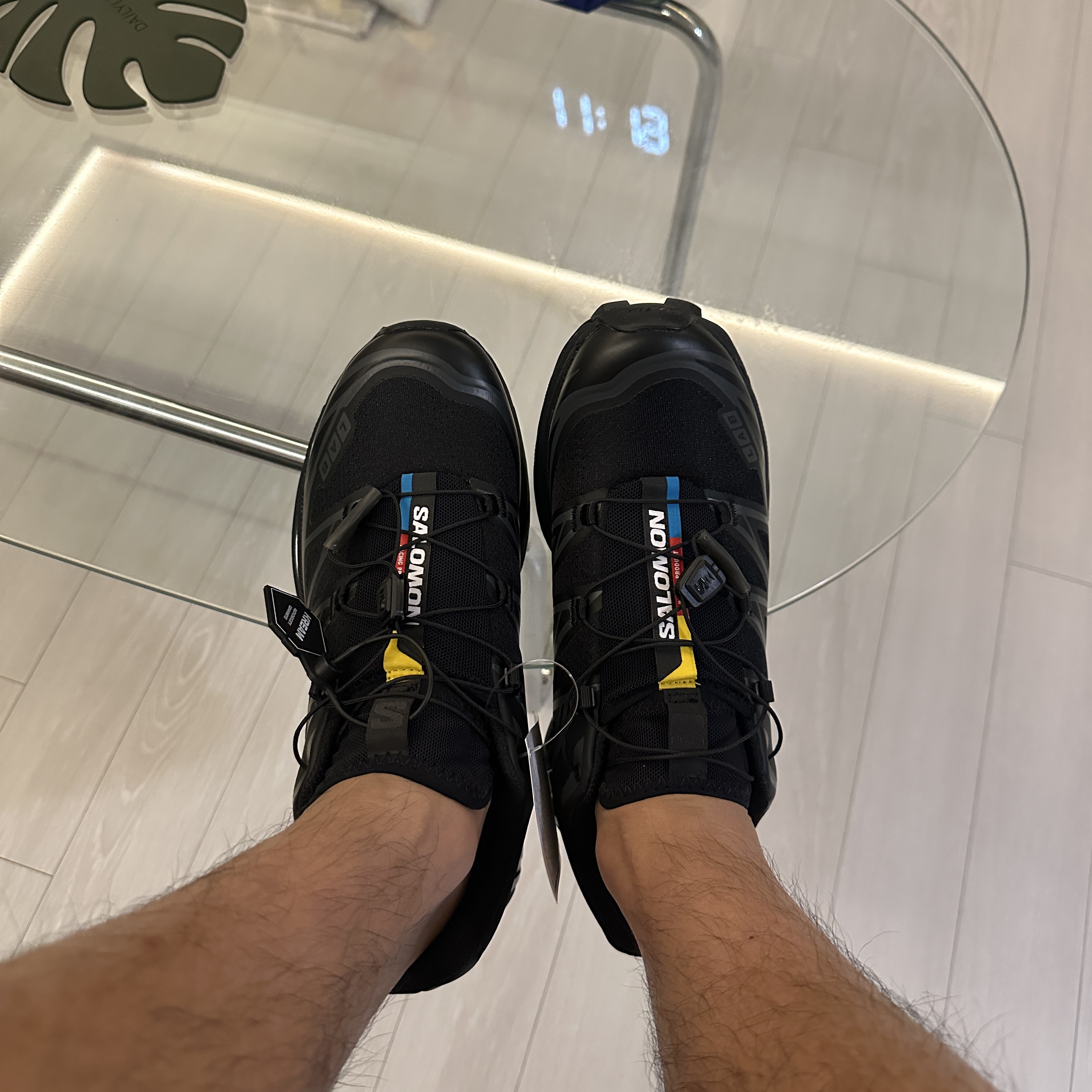 Salomon XT-6 ADV Black 착용 스타일