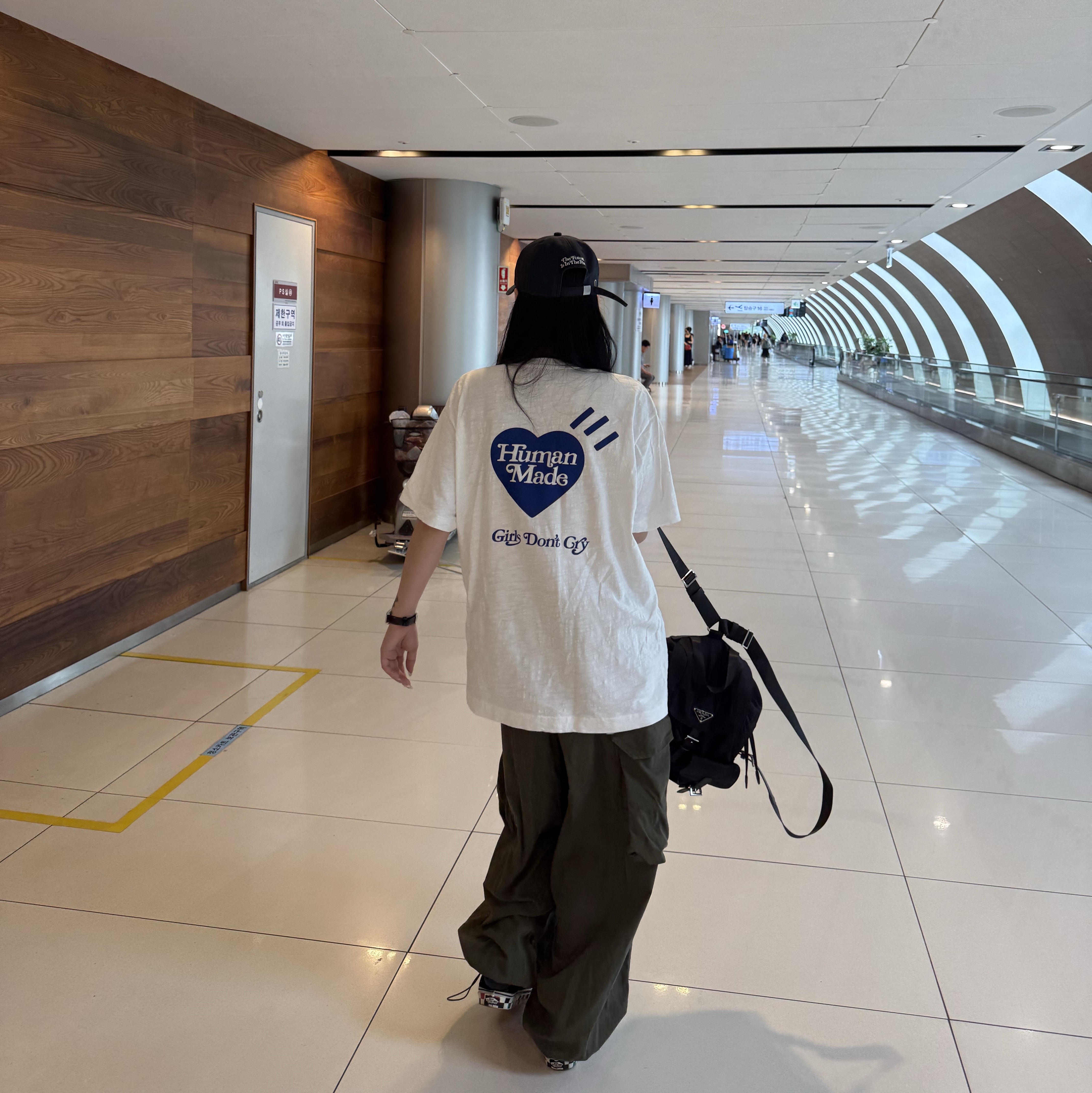 Human Made Prototype 6 Panel Cap Navy, Vans x Wacko Maria Authentic Black 착용 스타일