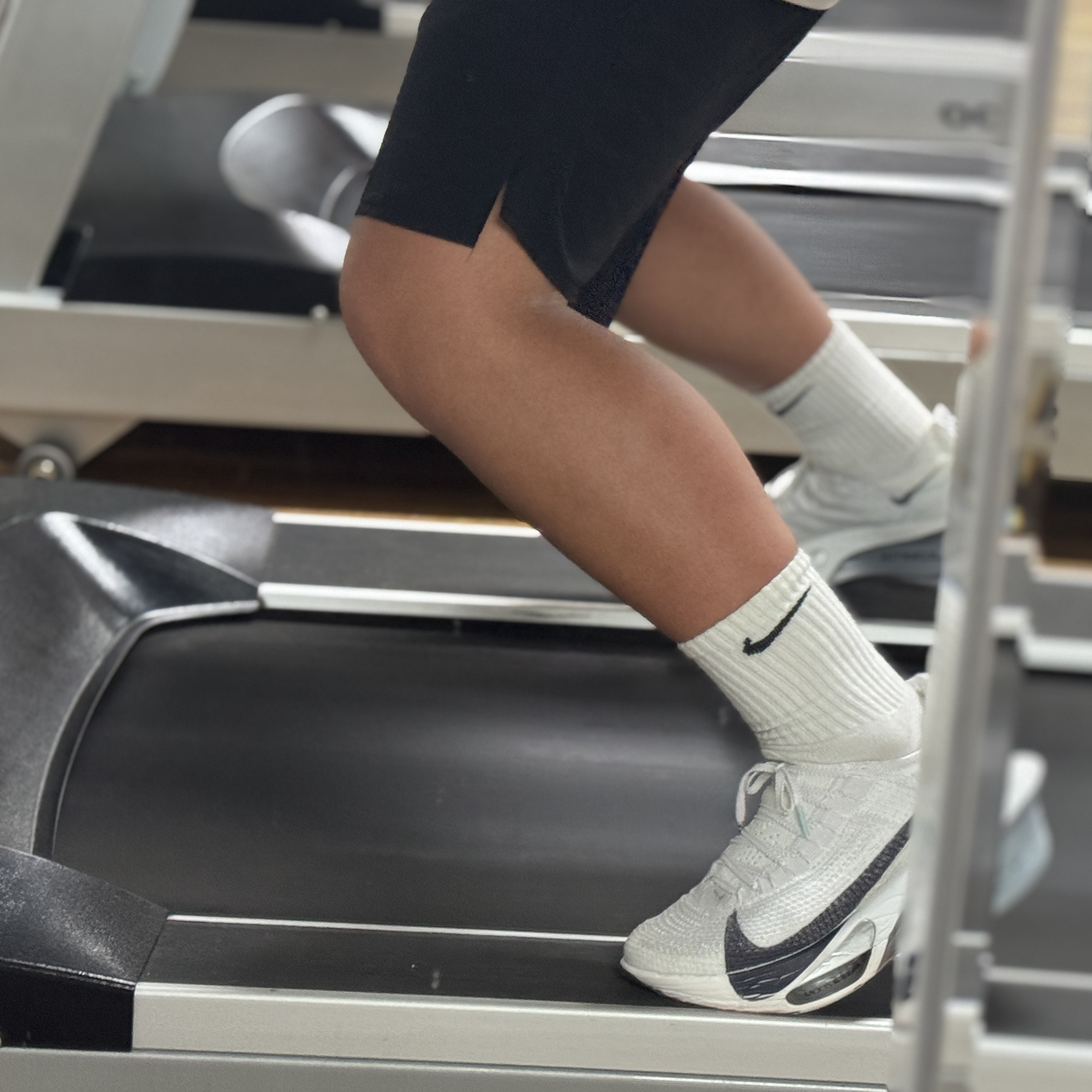 Nike Air Zoom Alphafly Next% 3 White Pure Platinum, Nike Dri-Fit Challenger 5 Inch Brief Lined Versatile Shorts Black - Asia 착용 스타일