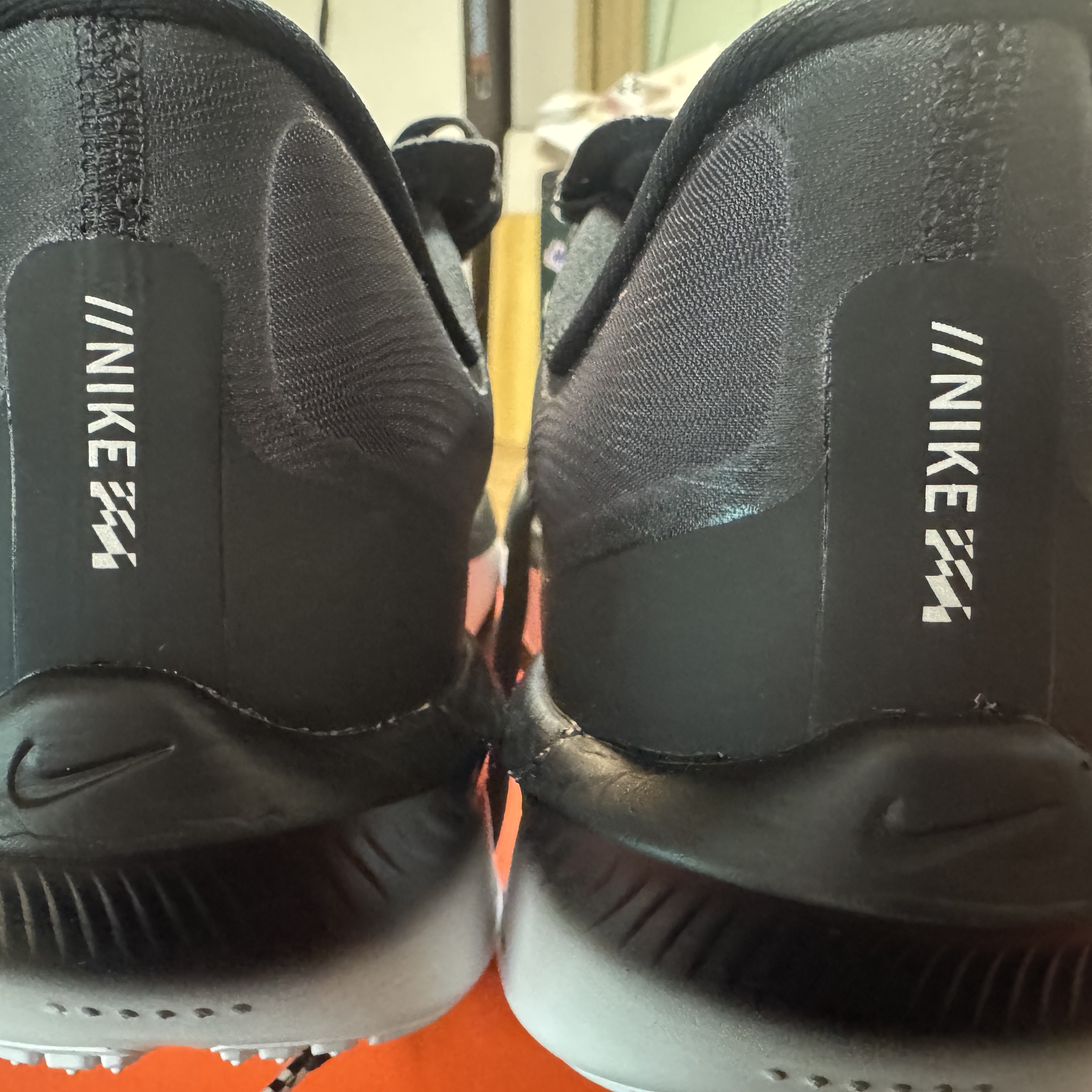 Nike Zoom Fly 6 Black Light Smoke Grey 착용 스타일 - 1